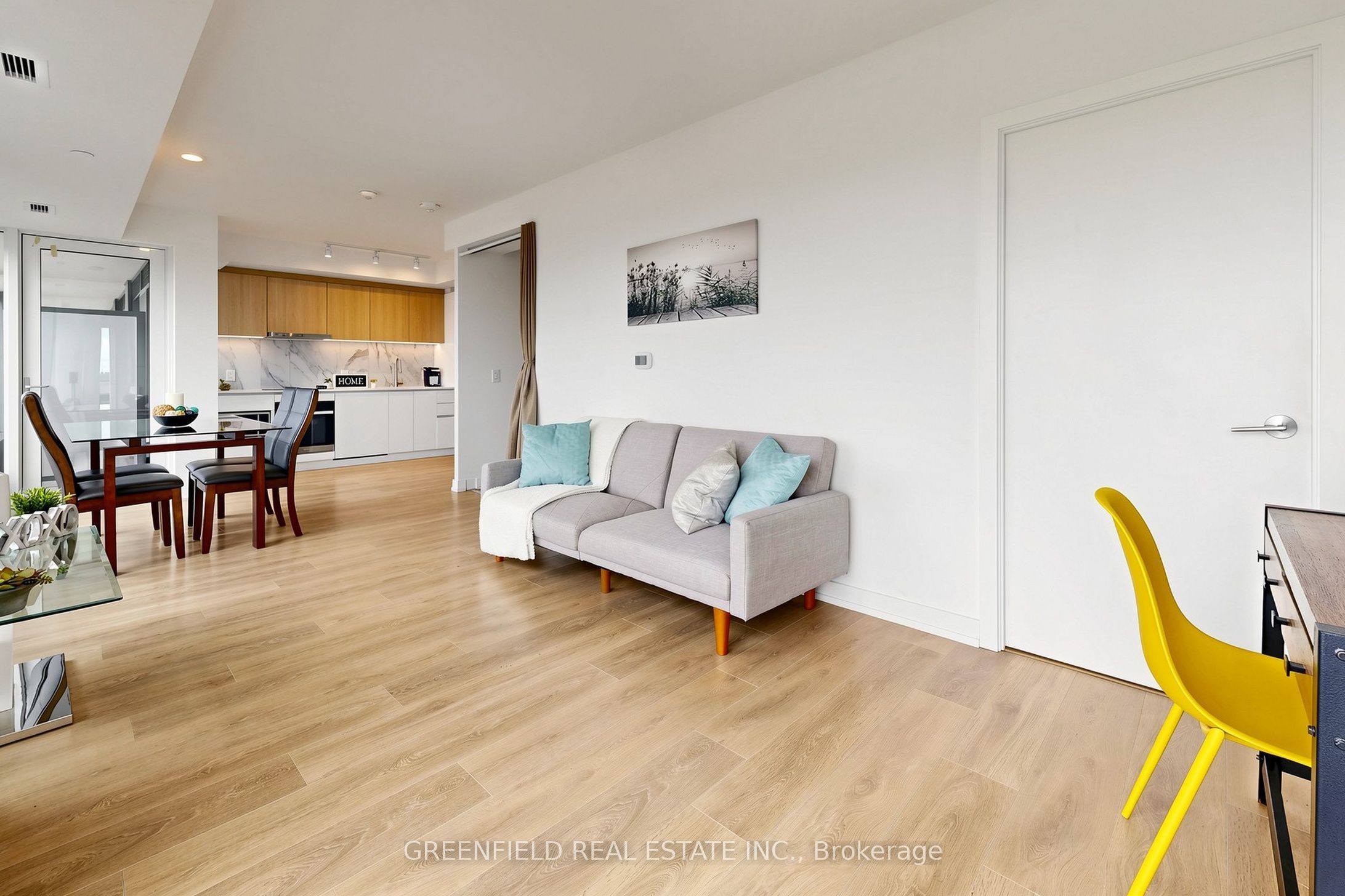 1100 Sheppard Avenue W 626, Toronto, ON M3A 0G8 photo 5
