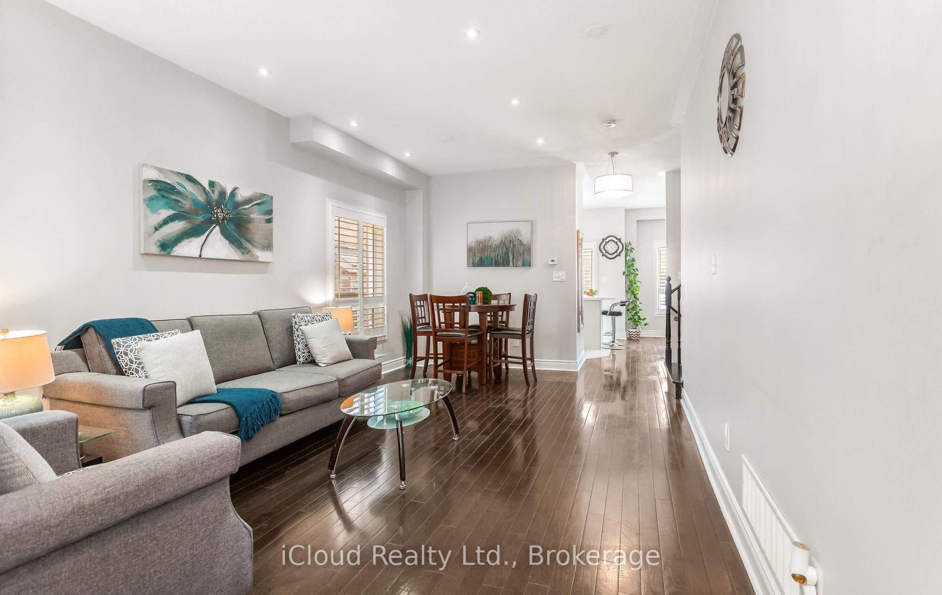 39 Flurry Circle, Brampton, ON L6X 0S7 photo 3