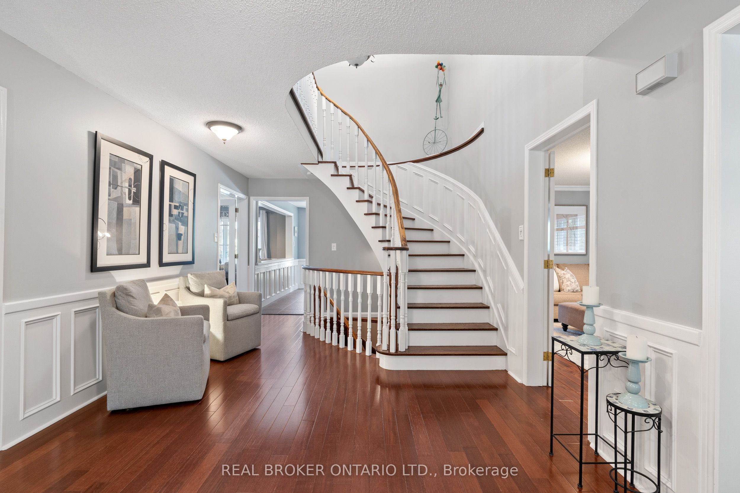 1291 Windrush Drive, Oakville, ON L6M 1W4 photo 5