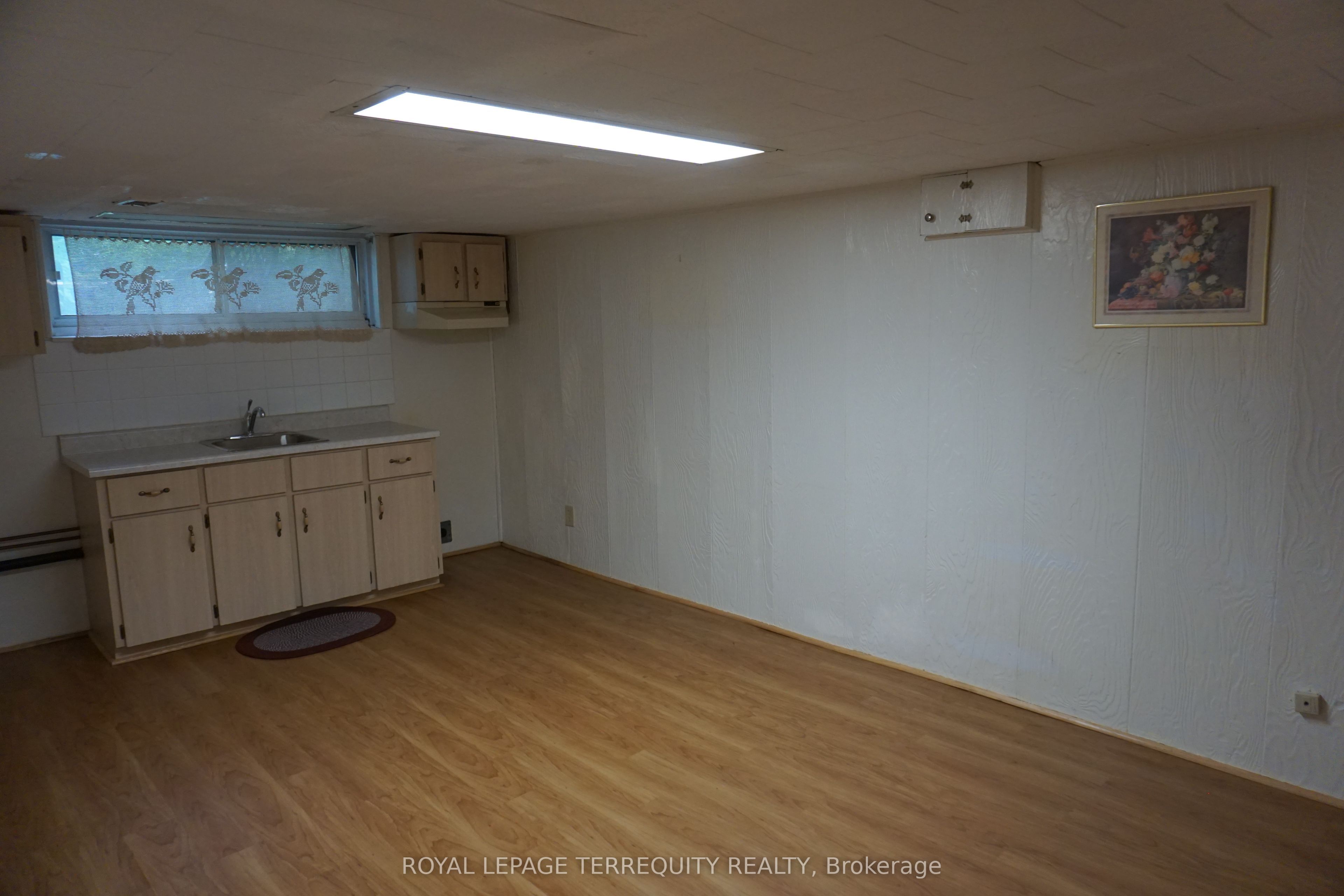 1411 ISLINGTON Avenue, Toronto, ON M9A 3K5 photo 5
