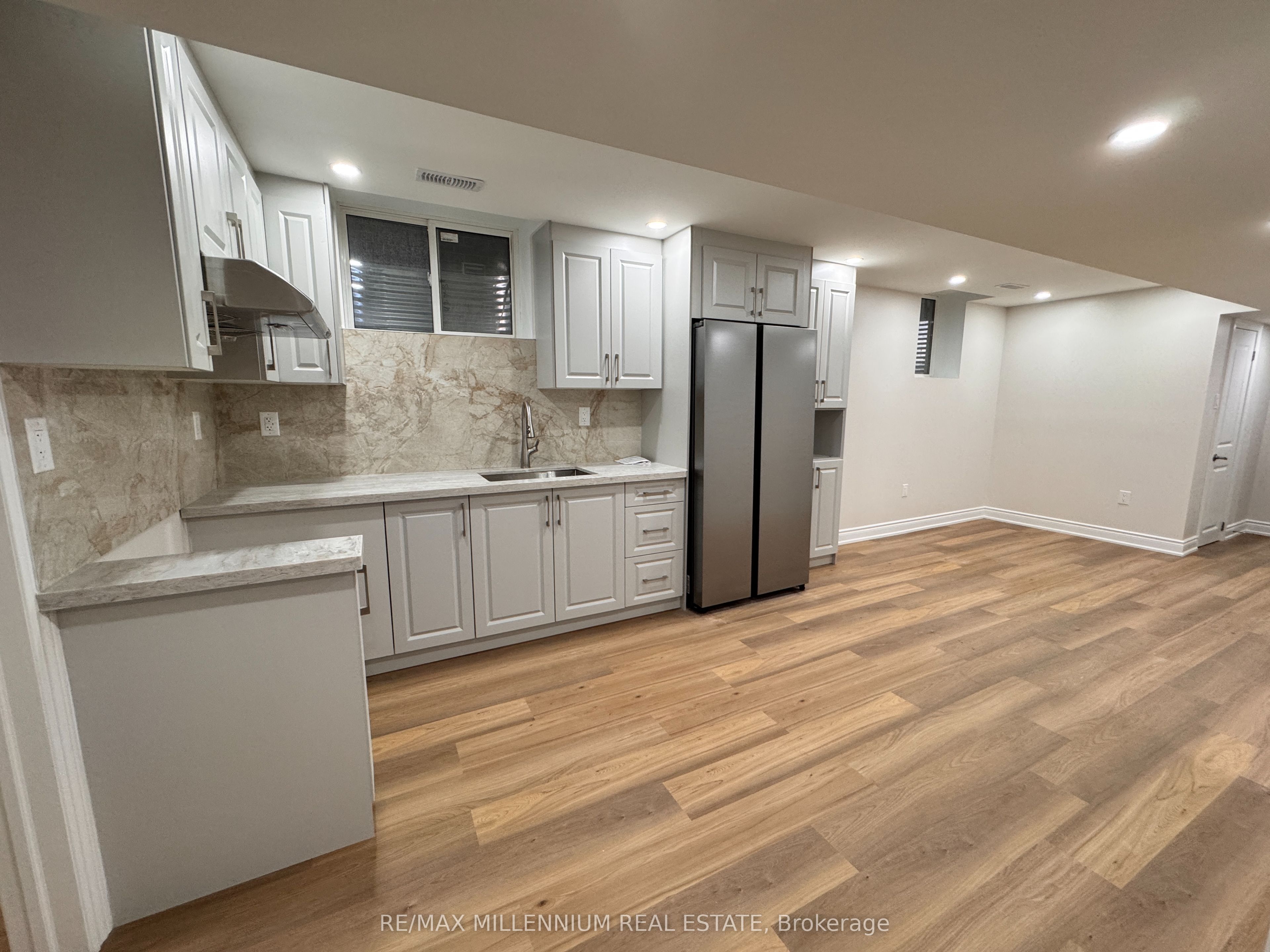 30 Boswell Drive BSMT, Brampton, ON L6P 3V1 photo 3