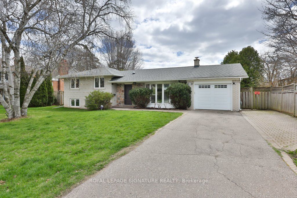 1486 Hixon Road S, Oakville, ON L6L 1S3 photo 2