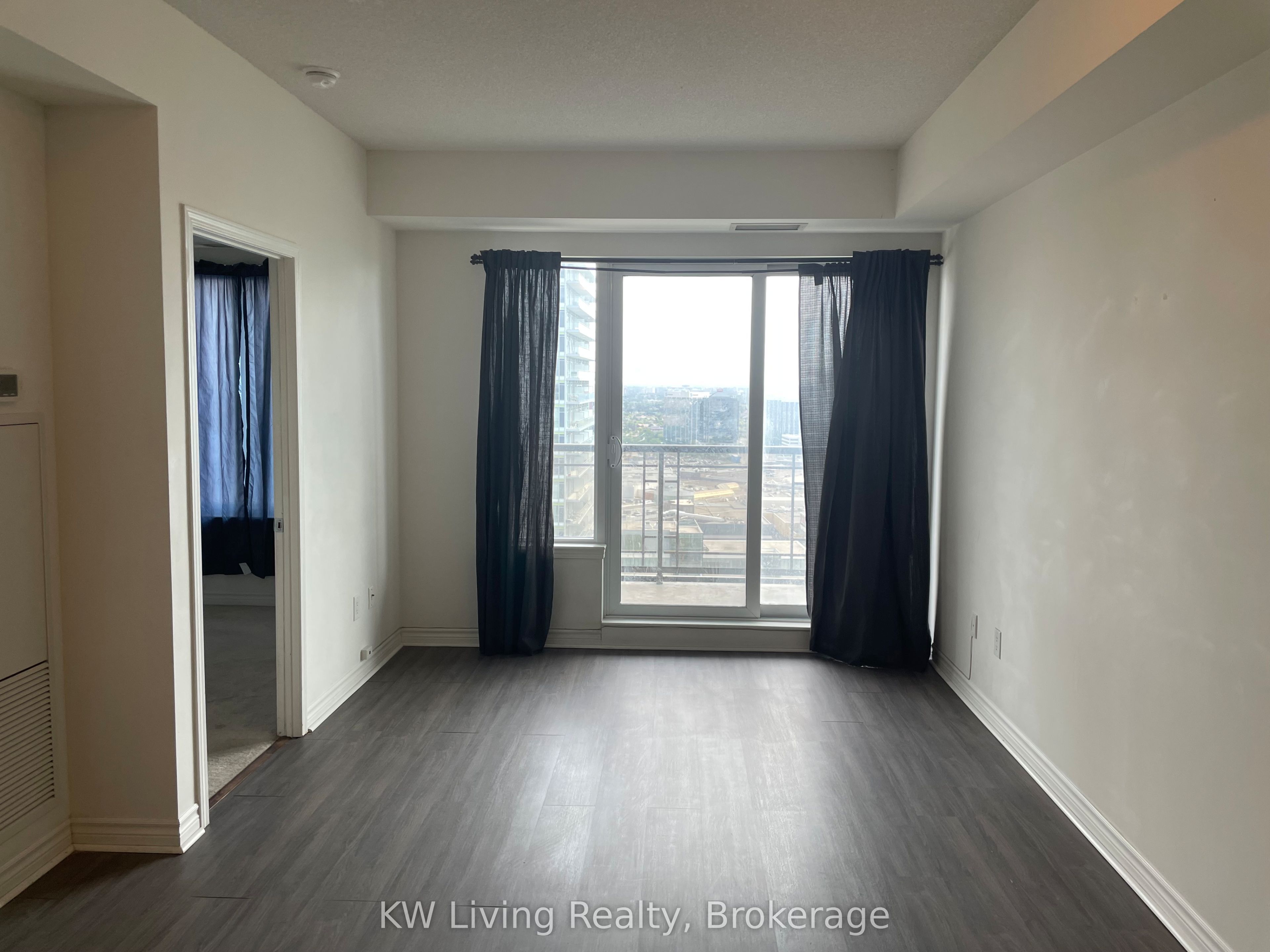 385 Prince Of Wales Drive 2403, Mississauga, ON L5B 0C6 photo 4