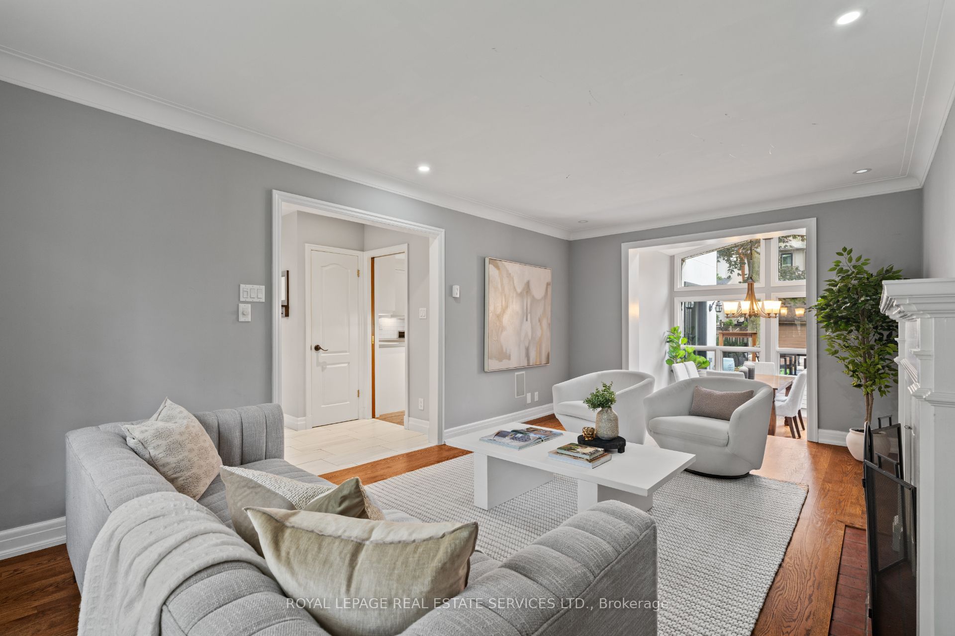 100 Dunedin Drive, Toronto, ON M8X 2K5 photo 5