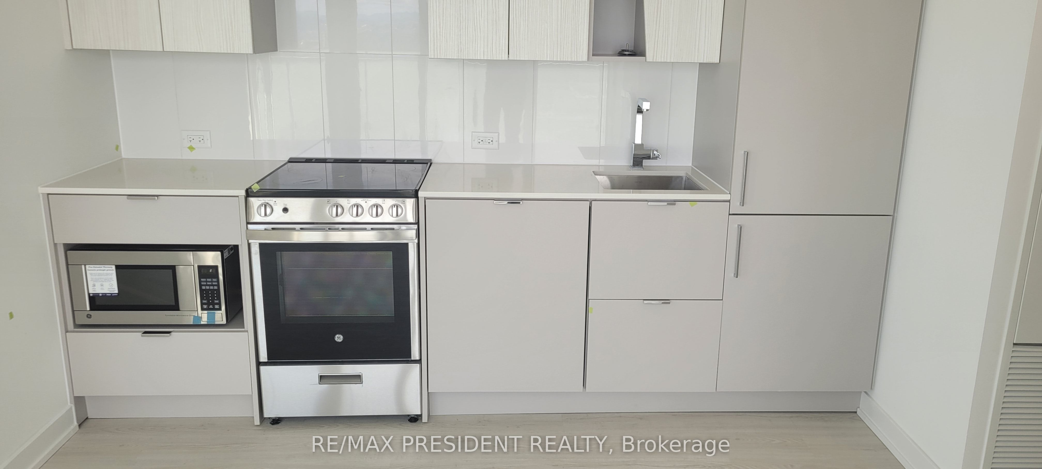 3883 Quartz Road E 5310, Mississauga, ON L5B 0M4 photo 3