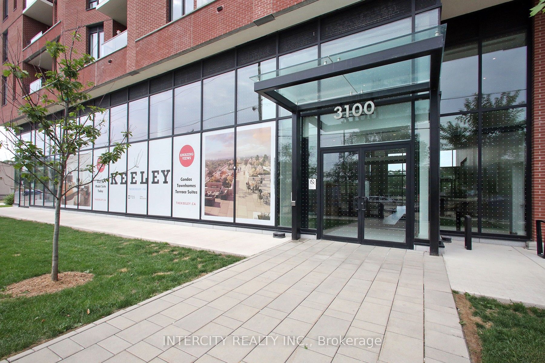 3100 Keele Street 1201, Toronto, ON M3M 0E1 photo 2