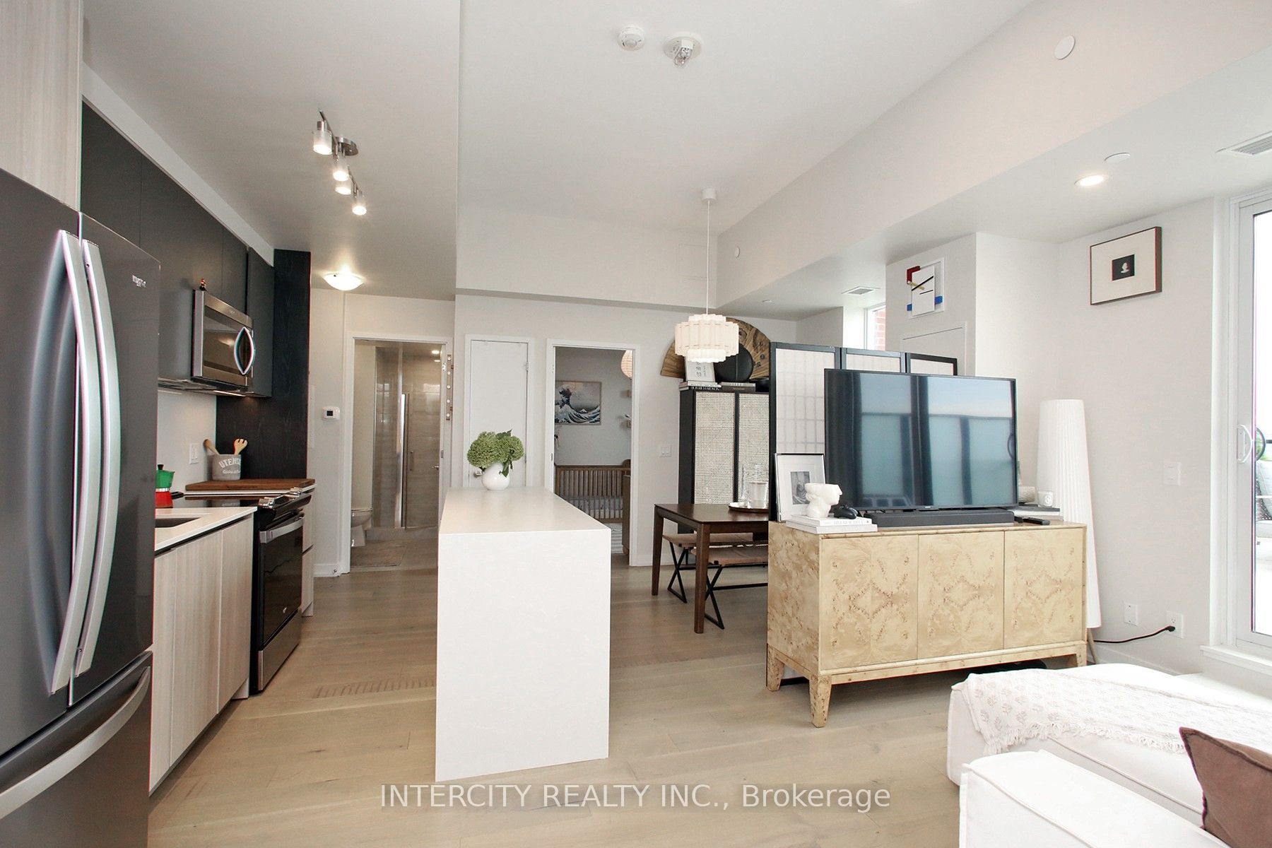3100 Keele Street 1201, Toronto, ON M3M 0E1 photo 5