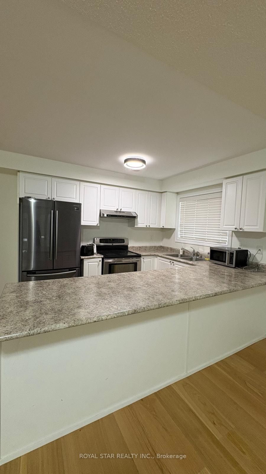 200 Veterans Drive S 31, Brampton, ON L7A 4S6 photo 3