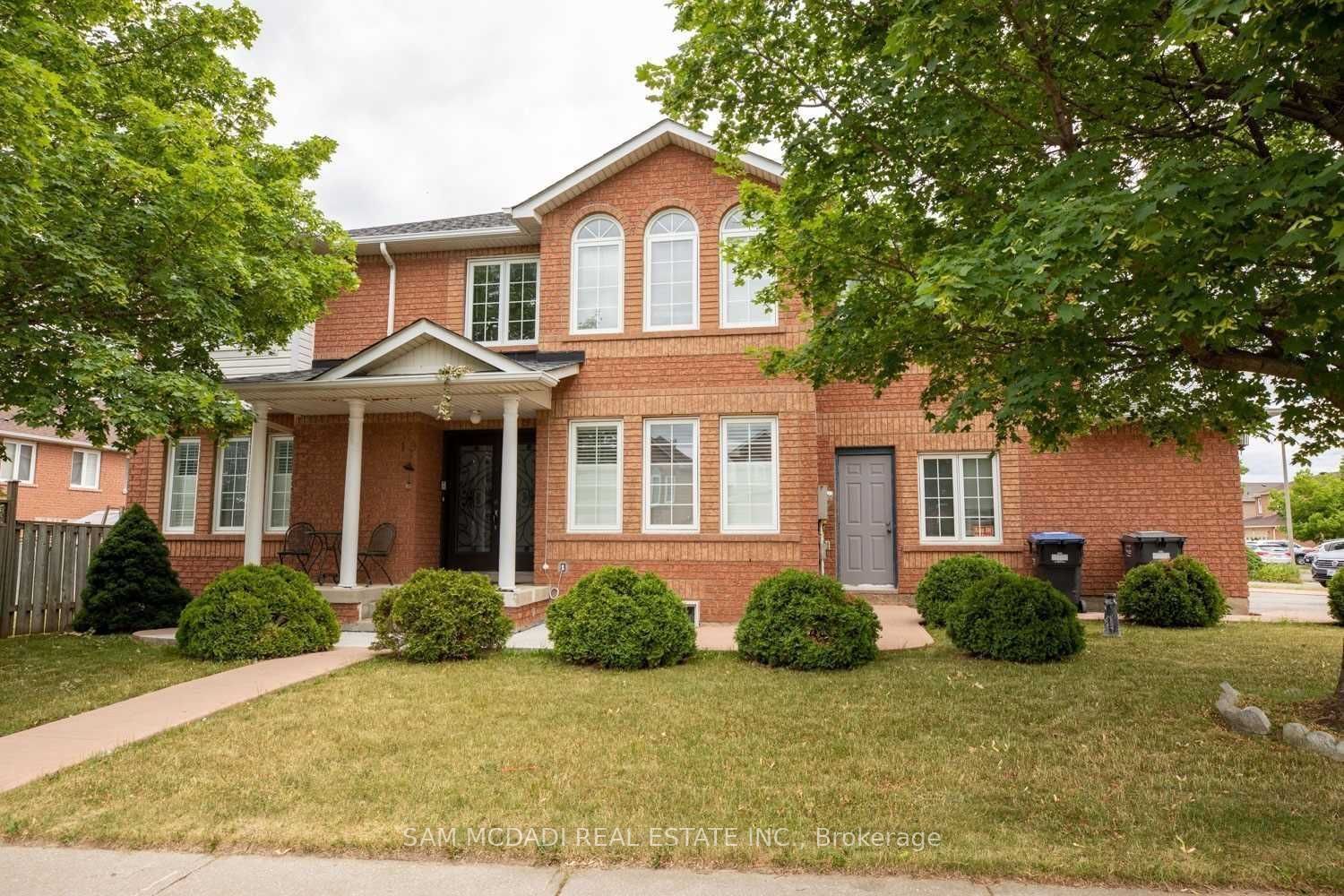 19 Sterritt Drive, Brampton, ON L6Y 5E4