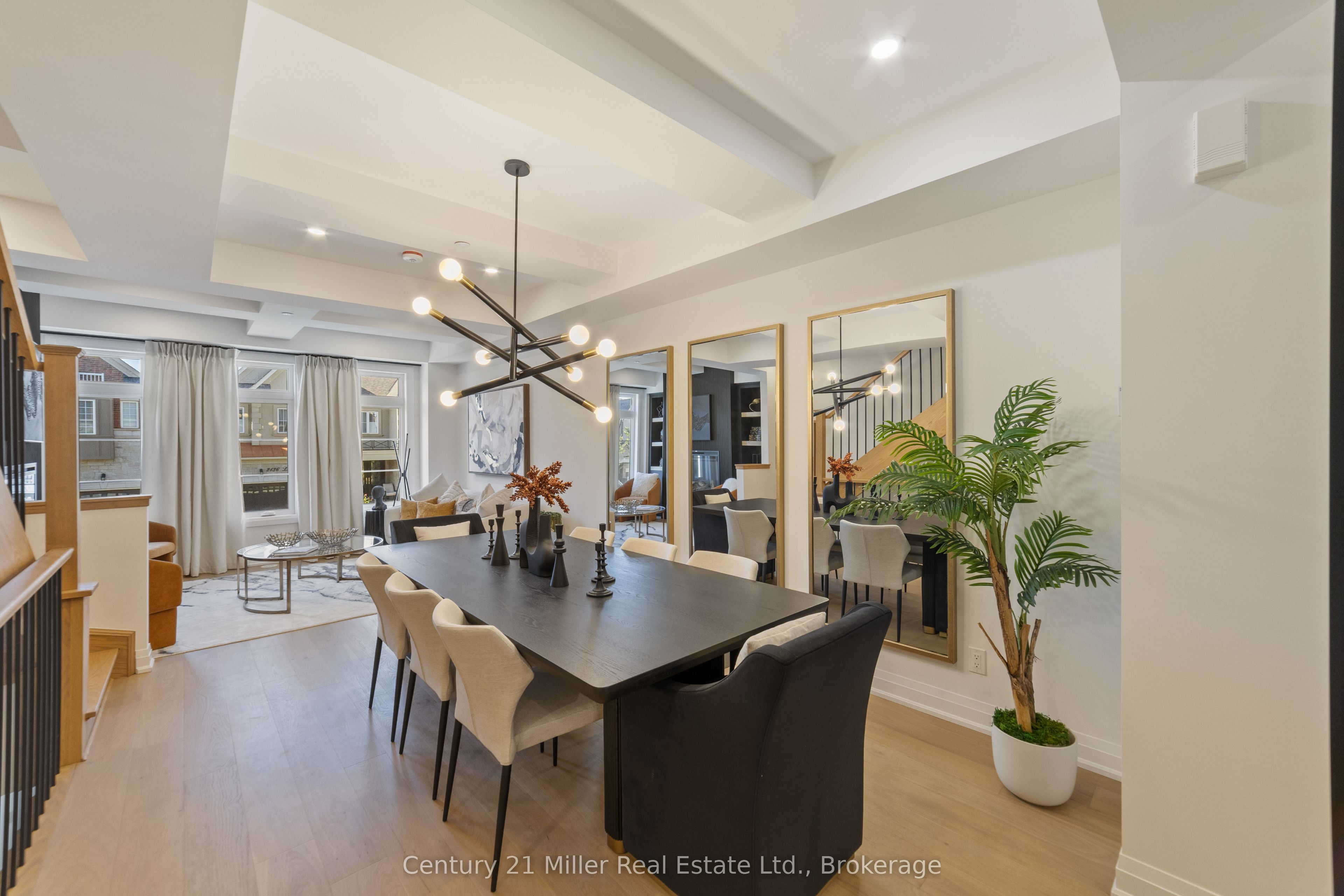 2123 Lillykin Street 3, Oakville, ON L6H 0J7 photo 4
