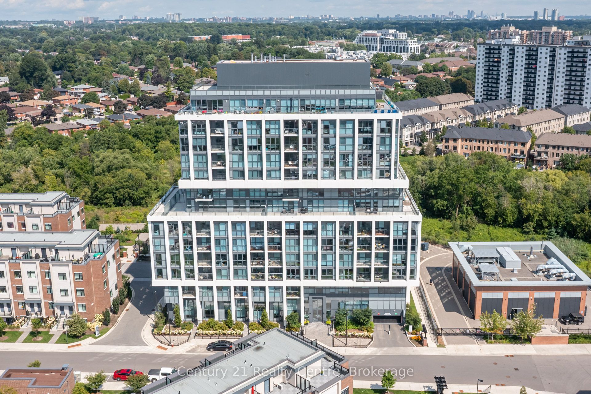 1063 Douglas McCurdy Common 513, Mississauga, ON L5G 0C5 photo 2