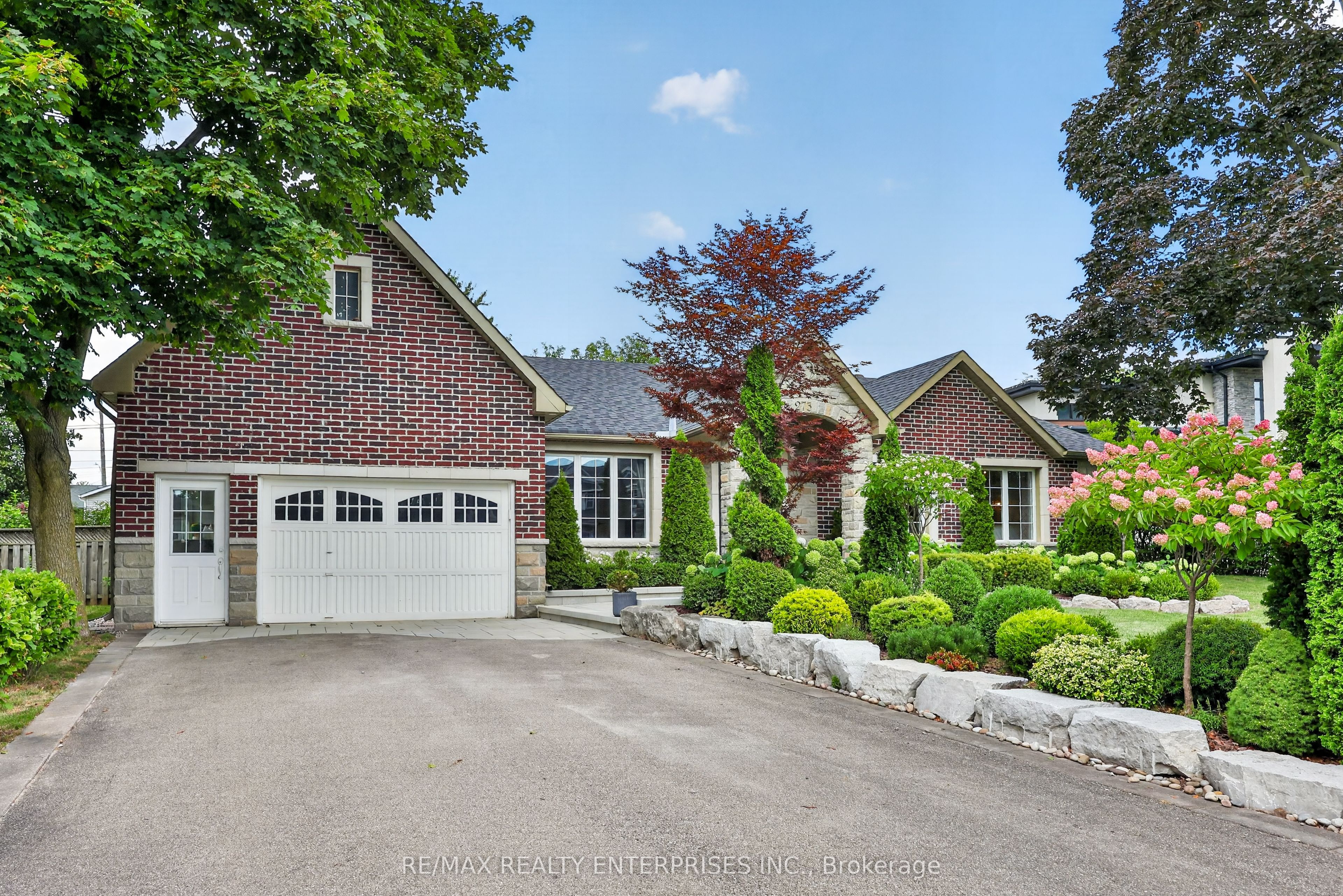 273 Savoy Crescent, Oakville, ON L6L 1Y2 photo 3