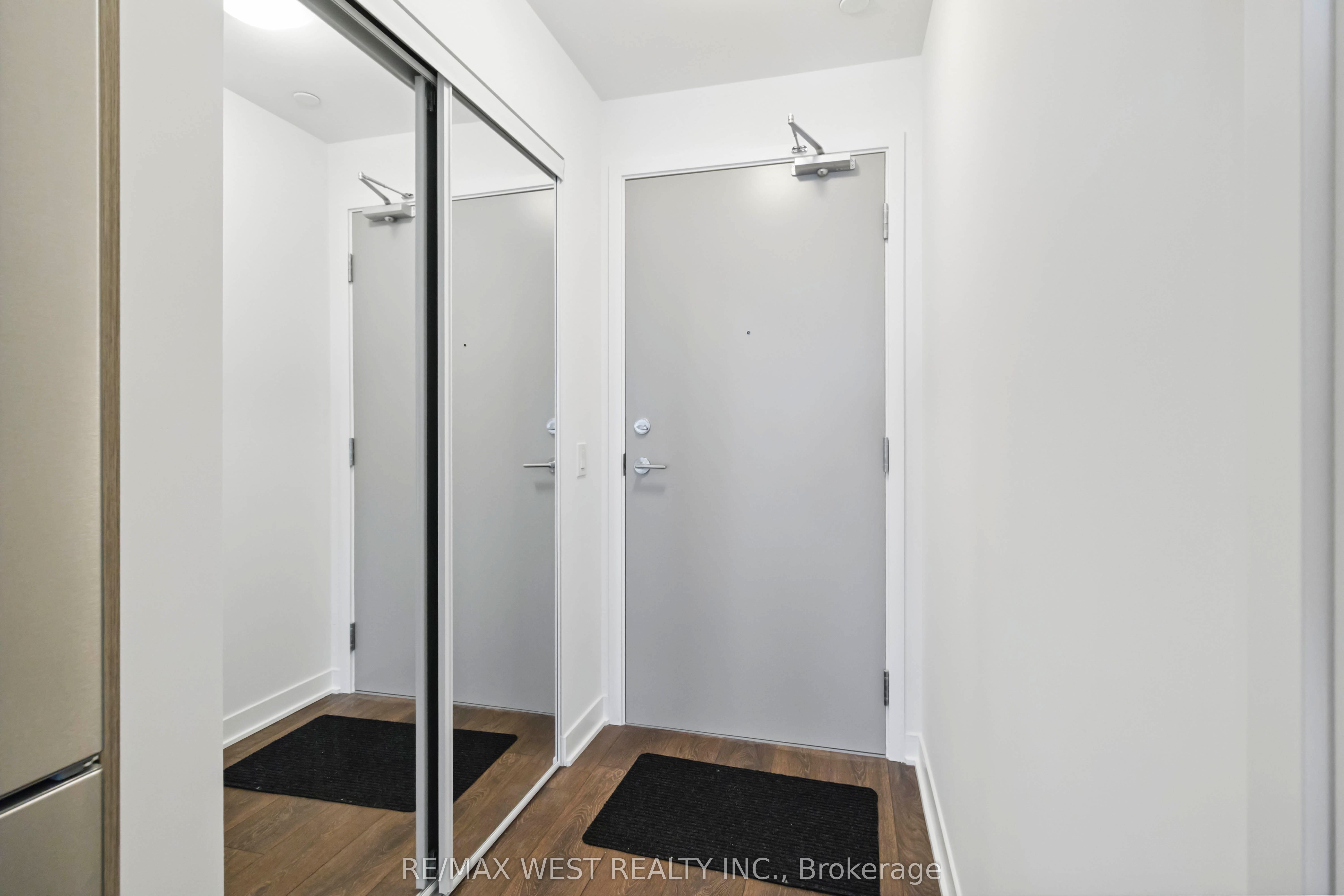 260 Malta Avenue 1111, Brampton, ON L6Y 6L7 photo 5