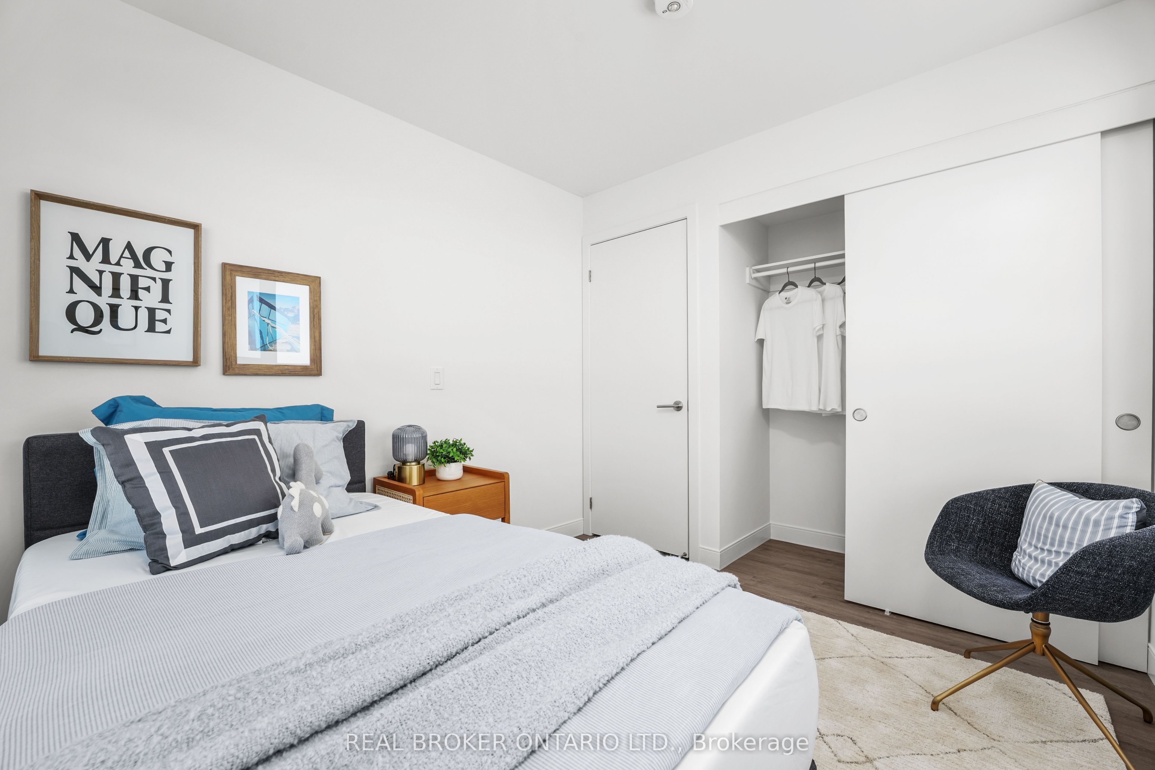 100 Manett Crescent 311, Brampton, ON L6X 5R8 photo 3
