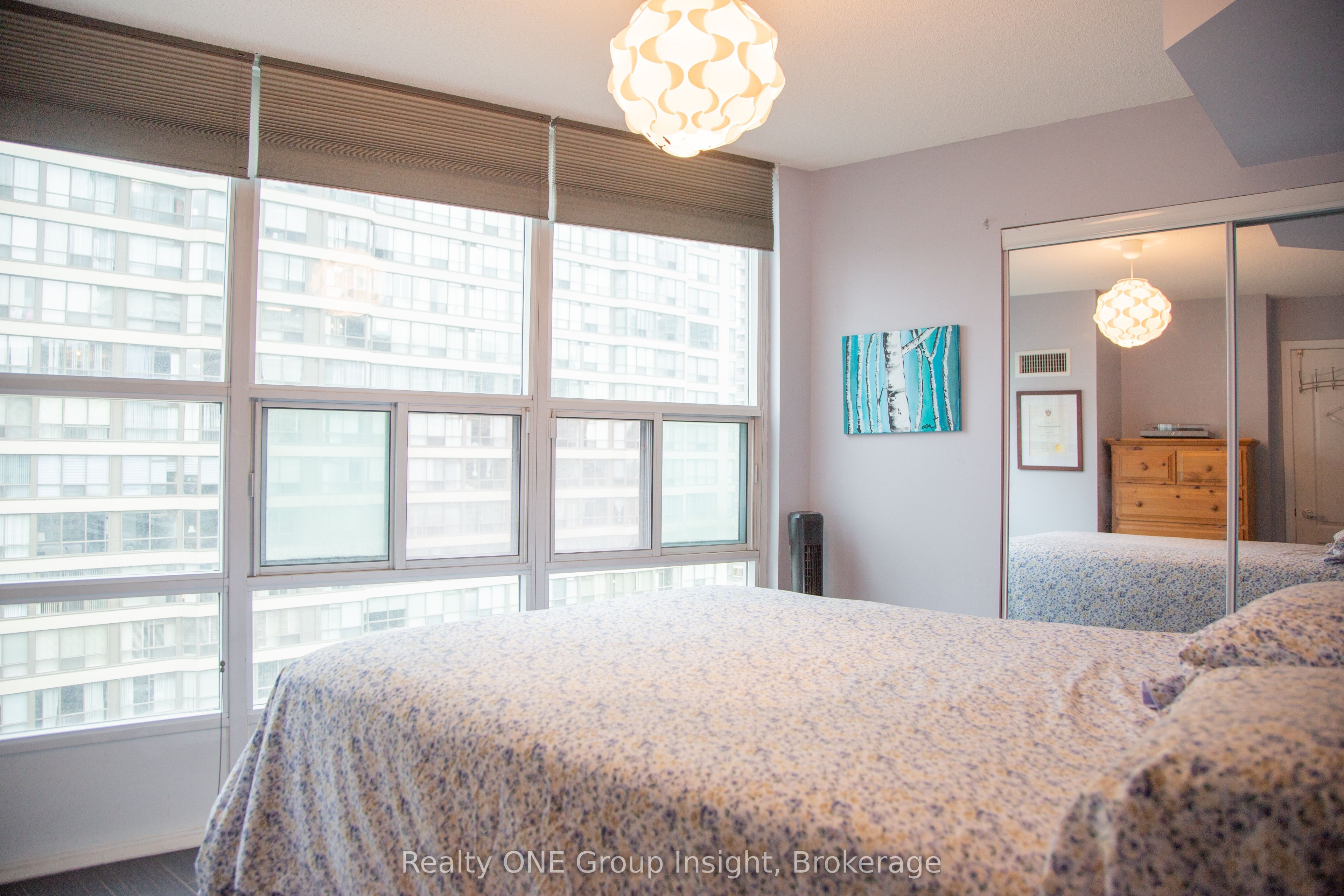33 Elm Drive W 1105, Mississauga, ON L5B 4M2 photo 5