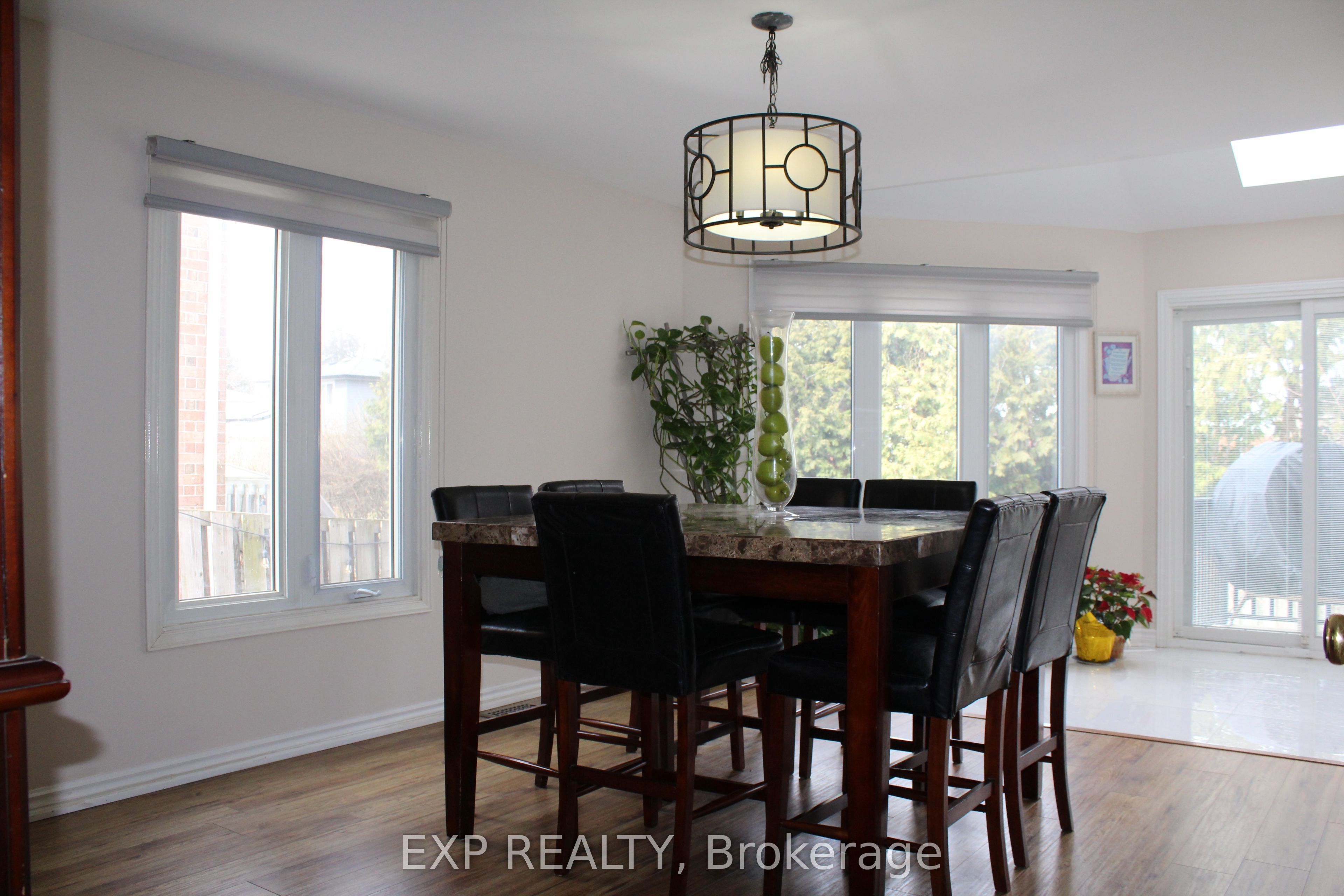 48 Howell Street, Brampton, ON L6Y 3H8 photo 4