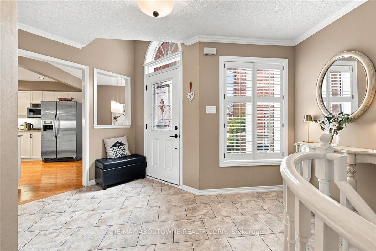2145 Country Club Drive 7, Burlington, ON L7M 4E1 photo 5