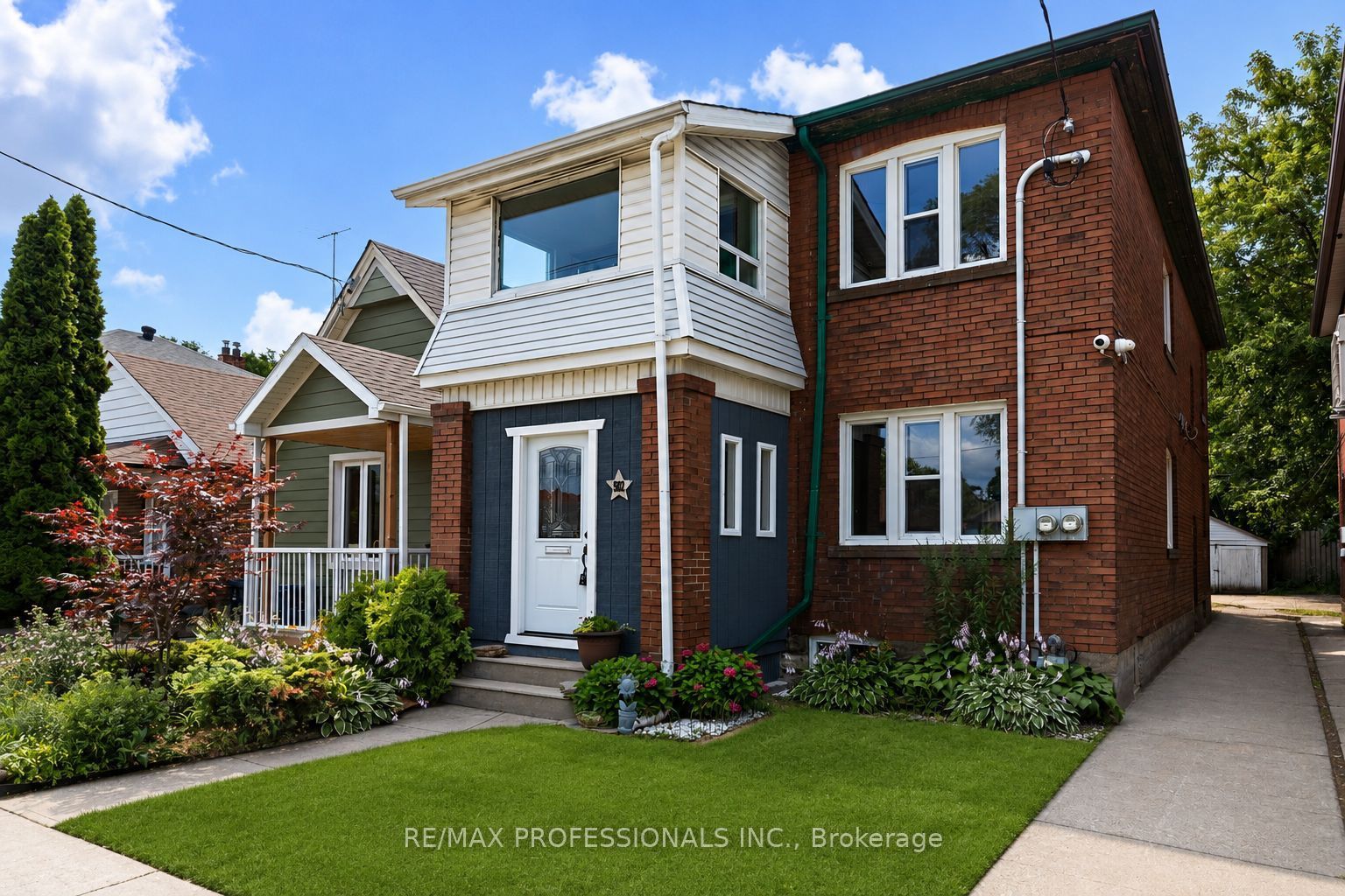502 Jane Street, Toronto, ON M6S 4A2 photo 2