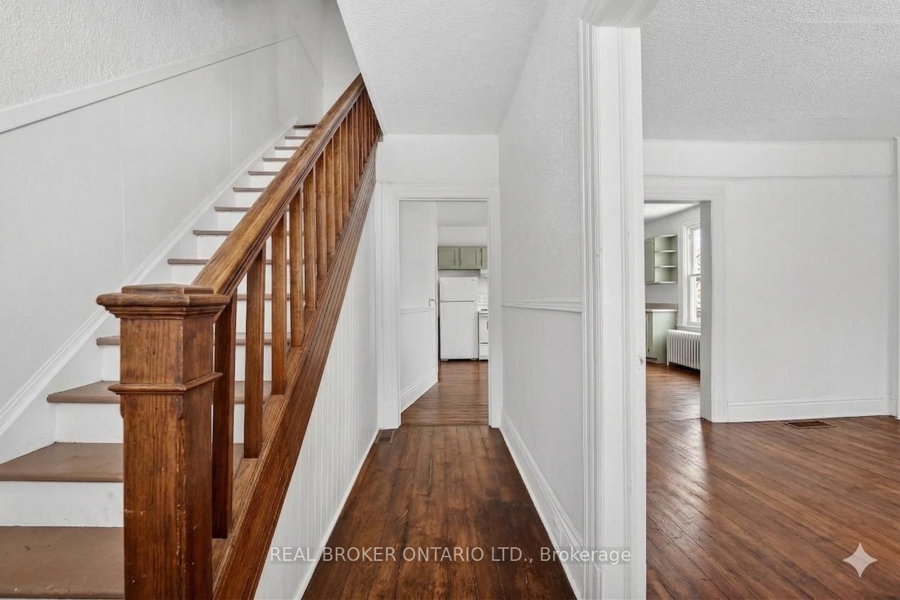 53-55 Wellington Street, Halton Hills, ON L7J 2H1 photo 3