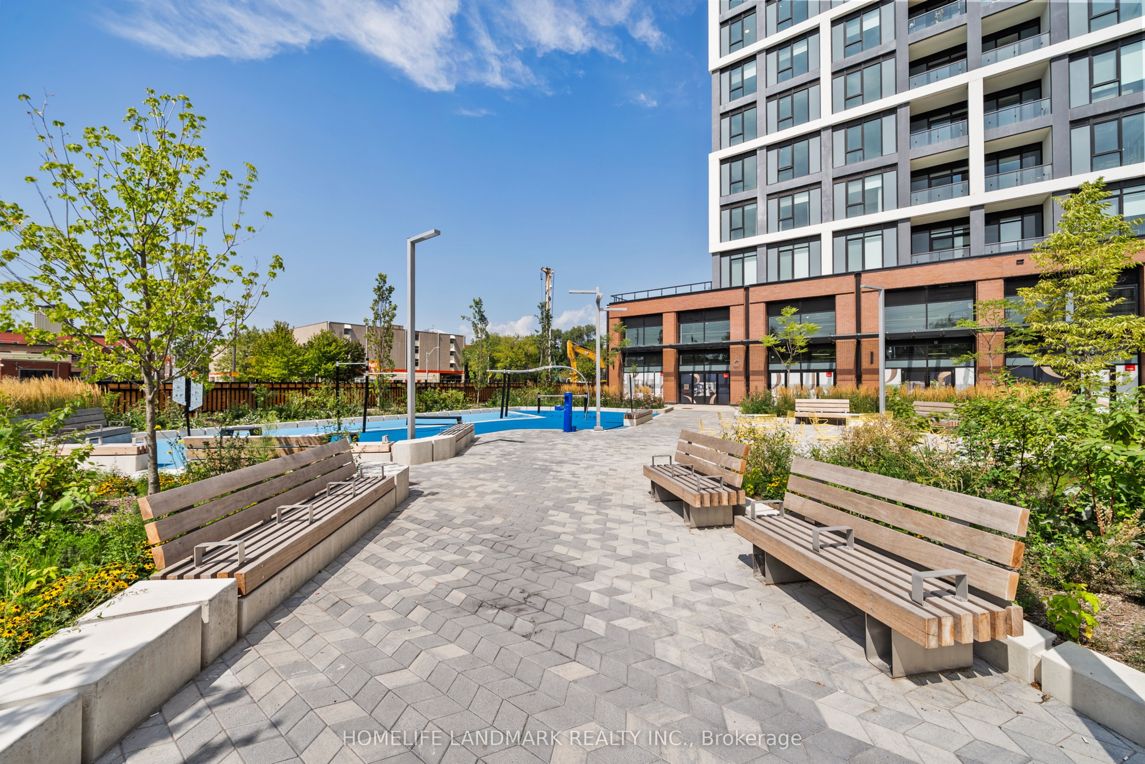 858 Dupont Street 714, Toronto, ON M6G 0C1 photo 2