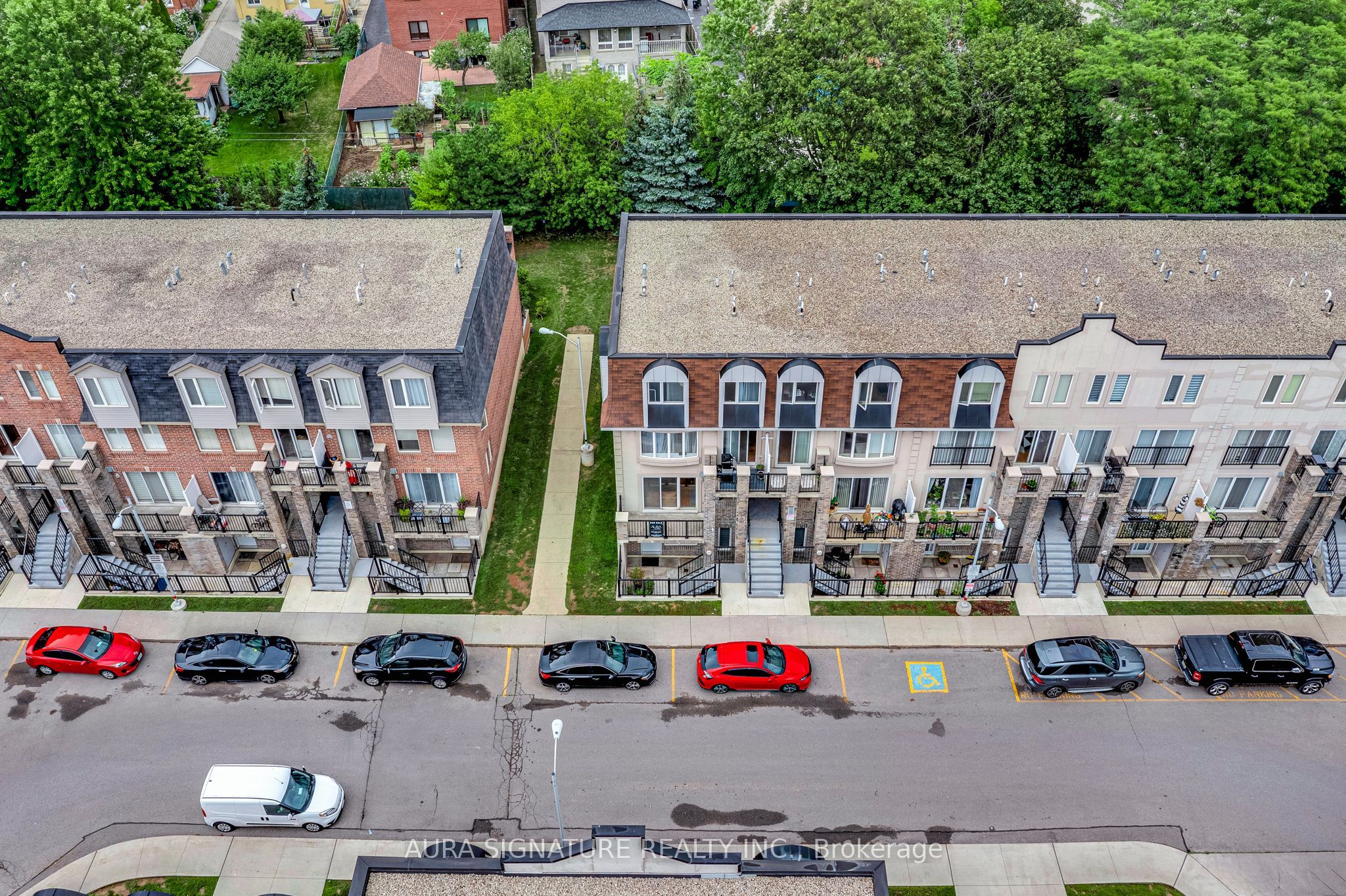 105 George Appleton Way N 2142, Toronto, ON M3M 0A2