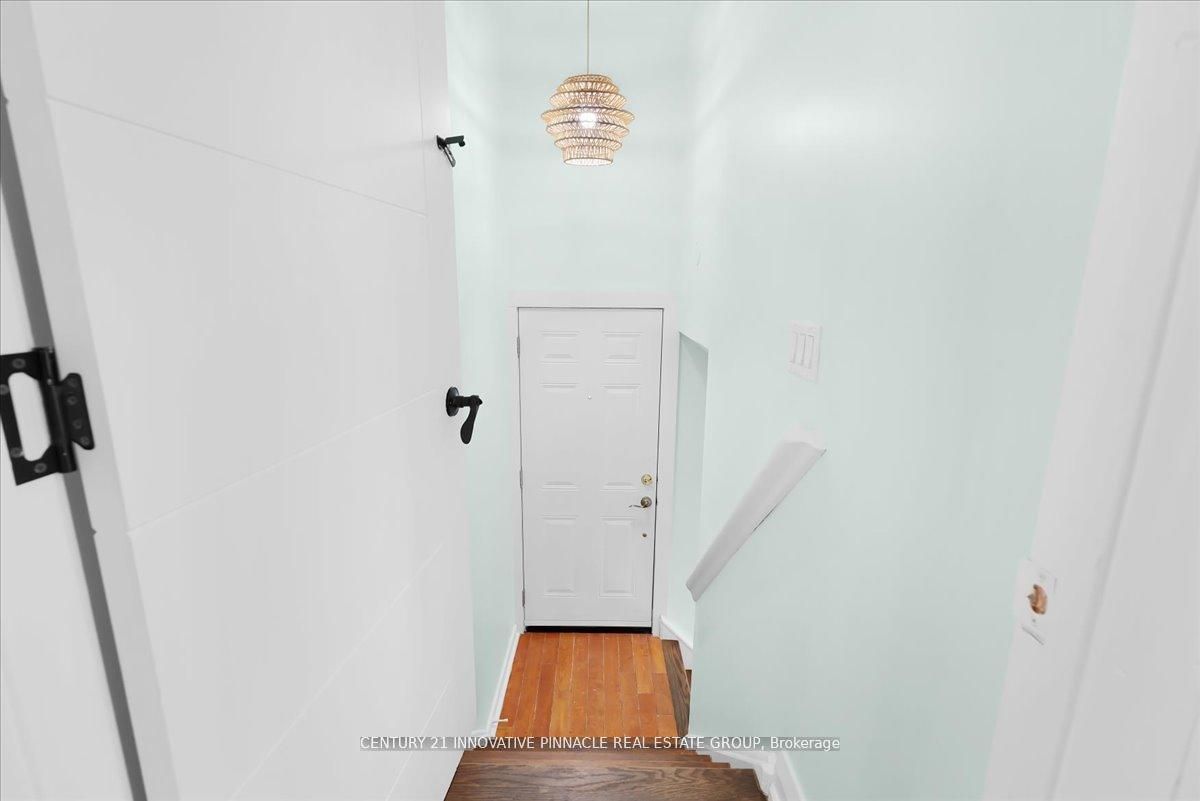 1 Judhaven Road Bsmt, Toronto, ON M9V 2P1 photo 4