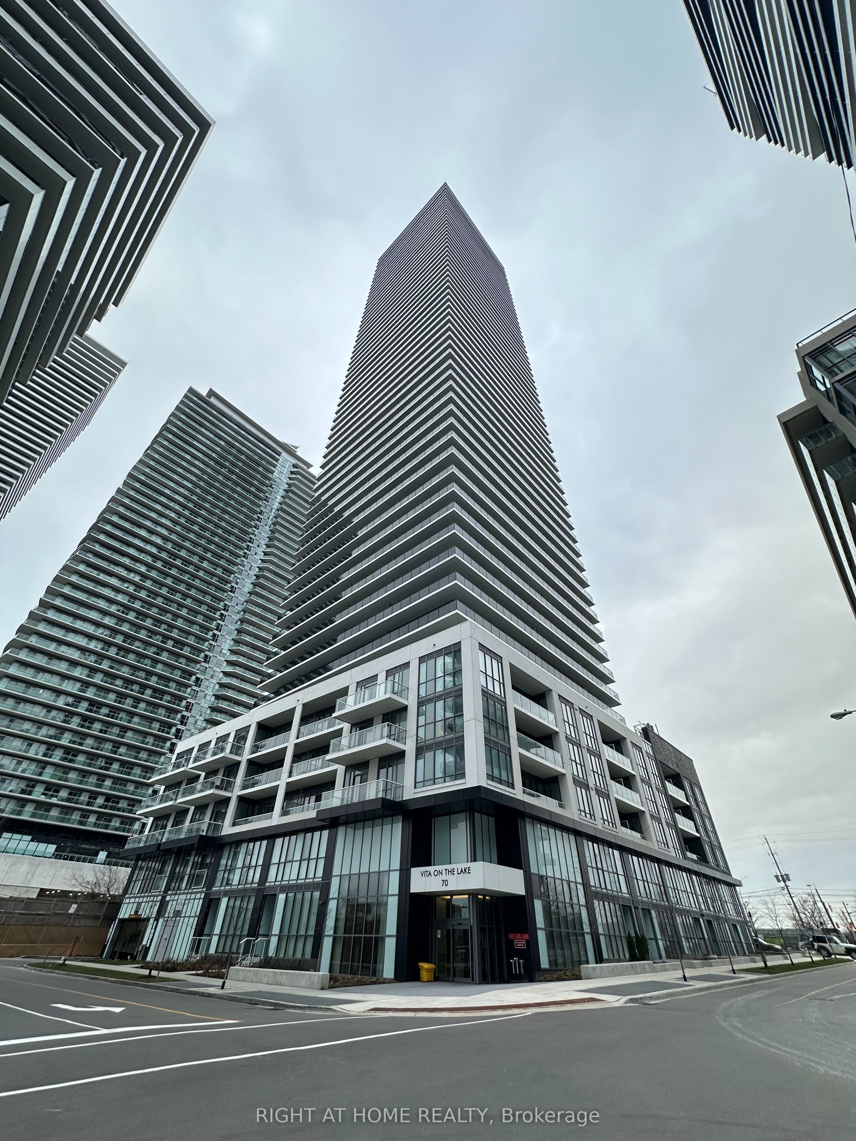 70 Annie Craig Drive 2301, Toronto, ON M8V 0G2