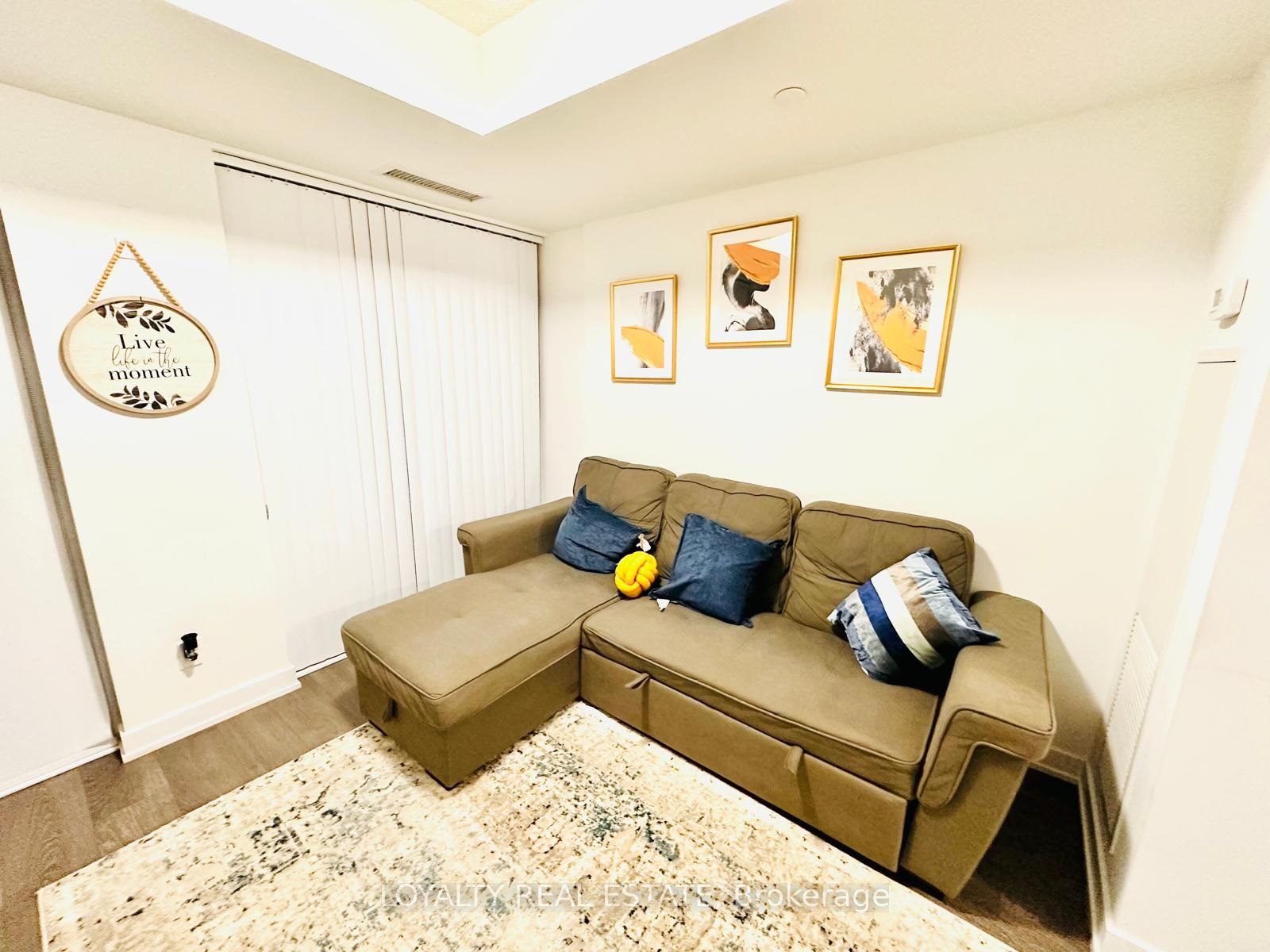 251 Manitoba Street 311, Toronto, ON M8Y 0C7 photo 3