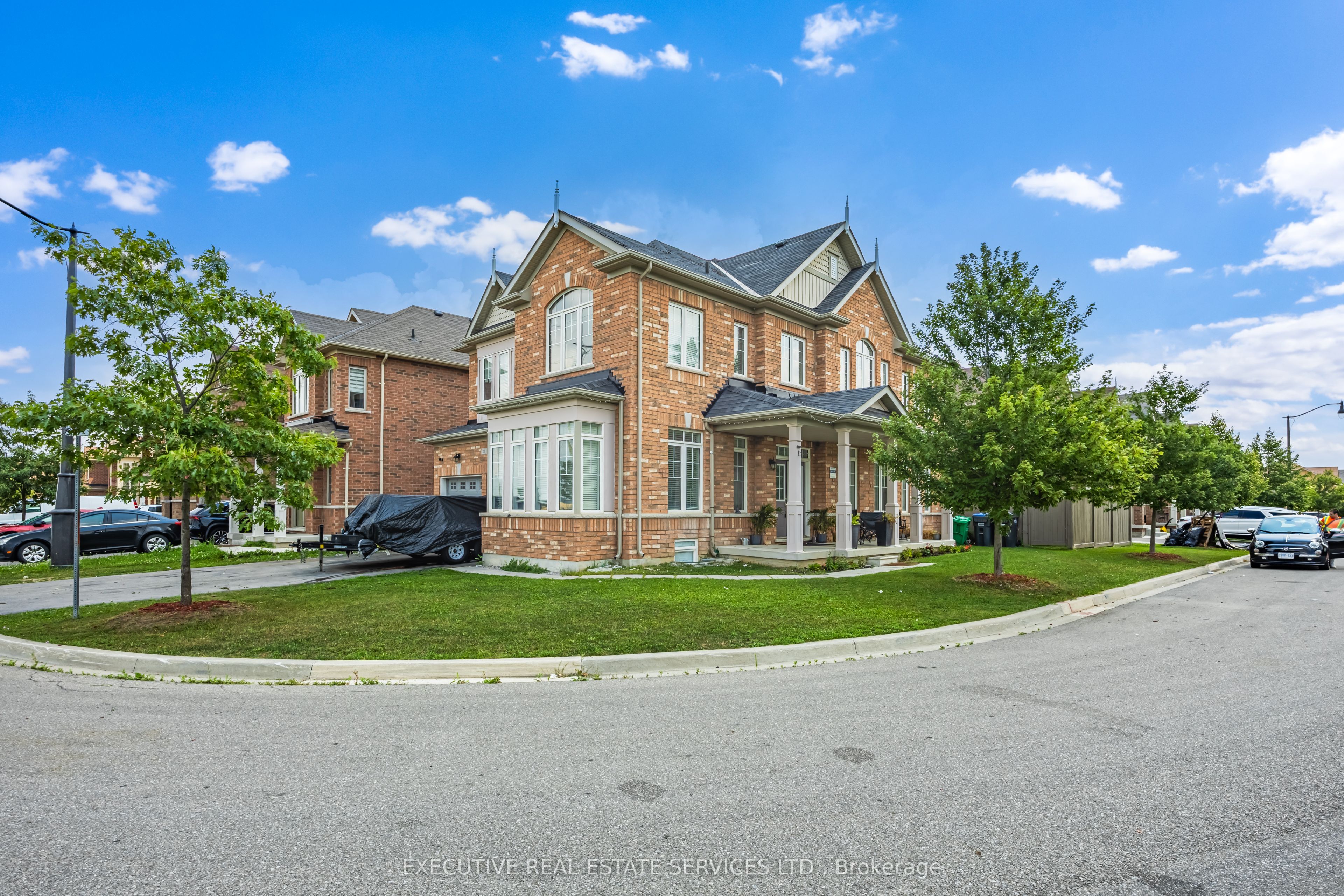 61 Truro (Basement) Circle N, Brampton, ON L7A 4E6 photo 2