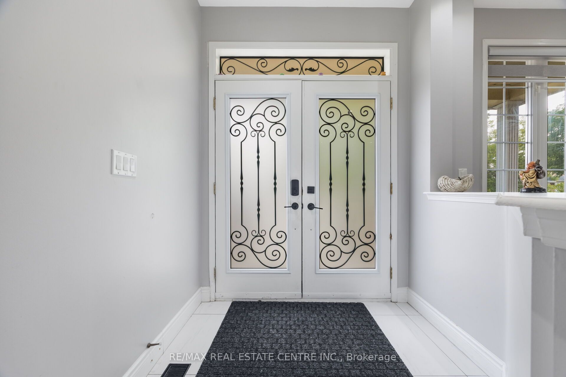 54 Lockburn Crescent, Brampton, ON L7A 3W8 photo 5