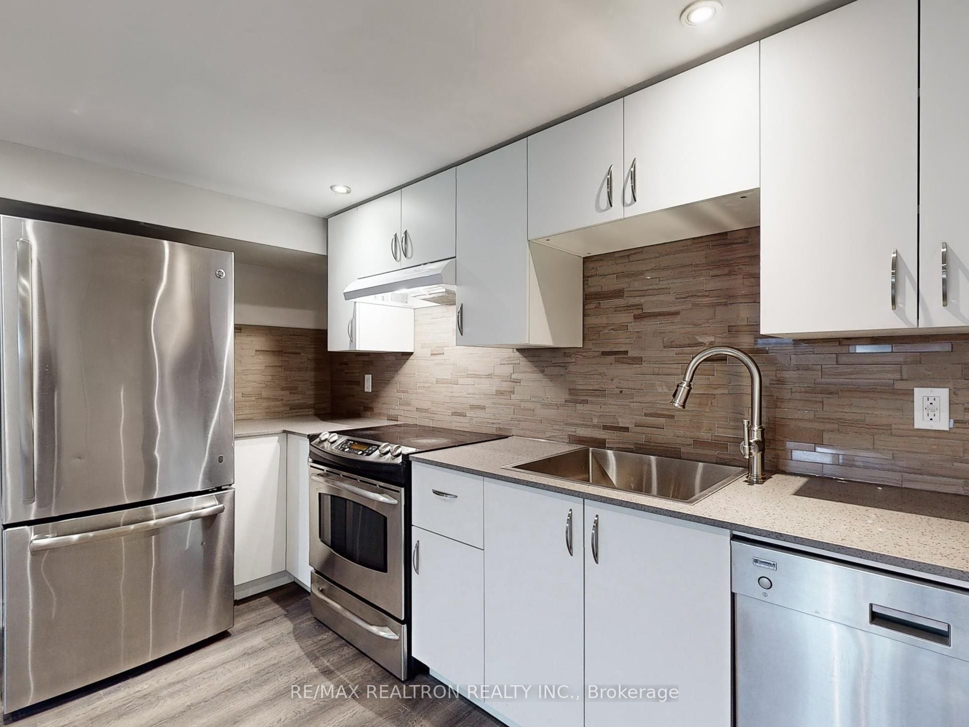 49 Exbury Road Bsmt, Toronto, ON M3M 1P9 photo 5