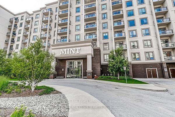 2490 Old Bronte Road 503, Oakville, ON L6M 0Y5 photo 2