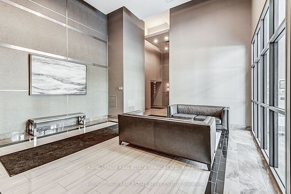2490 Old Bronte Road 503, Oakville, ON L6M 0Y5 photo 5