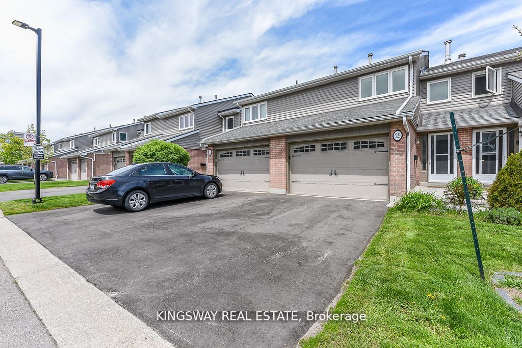 3125 E FIFTH Line W 29, Mississauga, ON L5L 3S8 photo 3