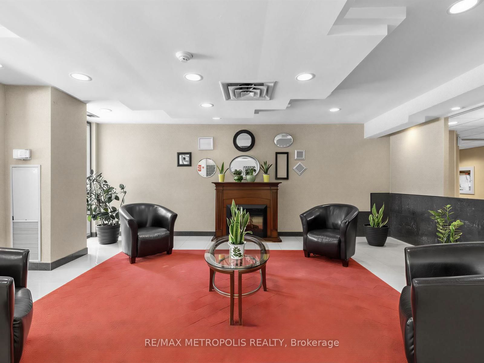 300 Webb Drive 210, Mississauga, ON L5B 3W3 photo 3