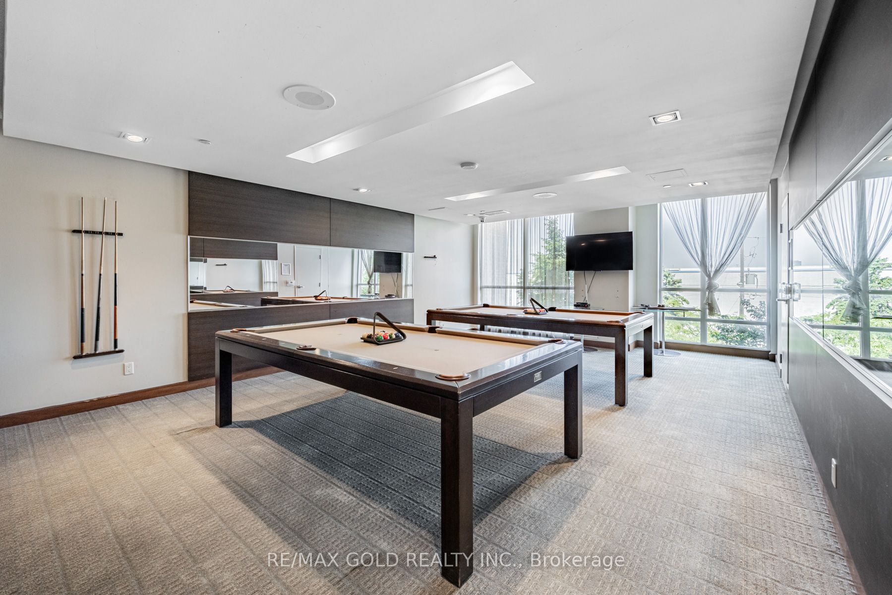 205 Sherway Gardens Road 1501, Toronto, ON M9C 0A5 photo 2