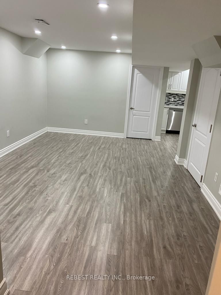 20 Isle Royal Terrace Bsmt, Brampton, ON L6Y 6B1