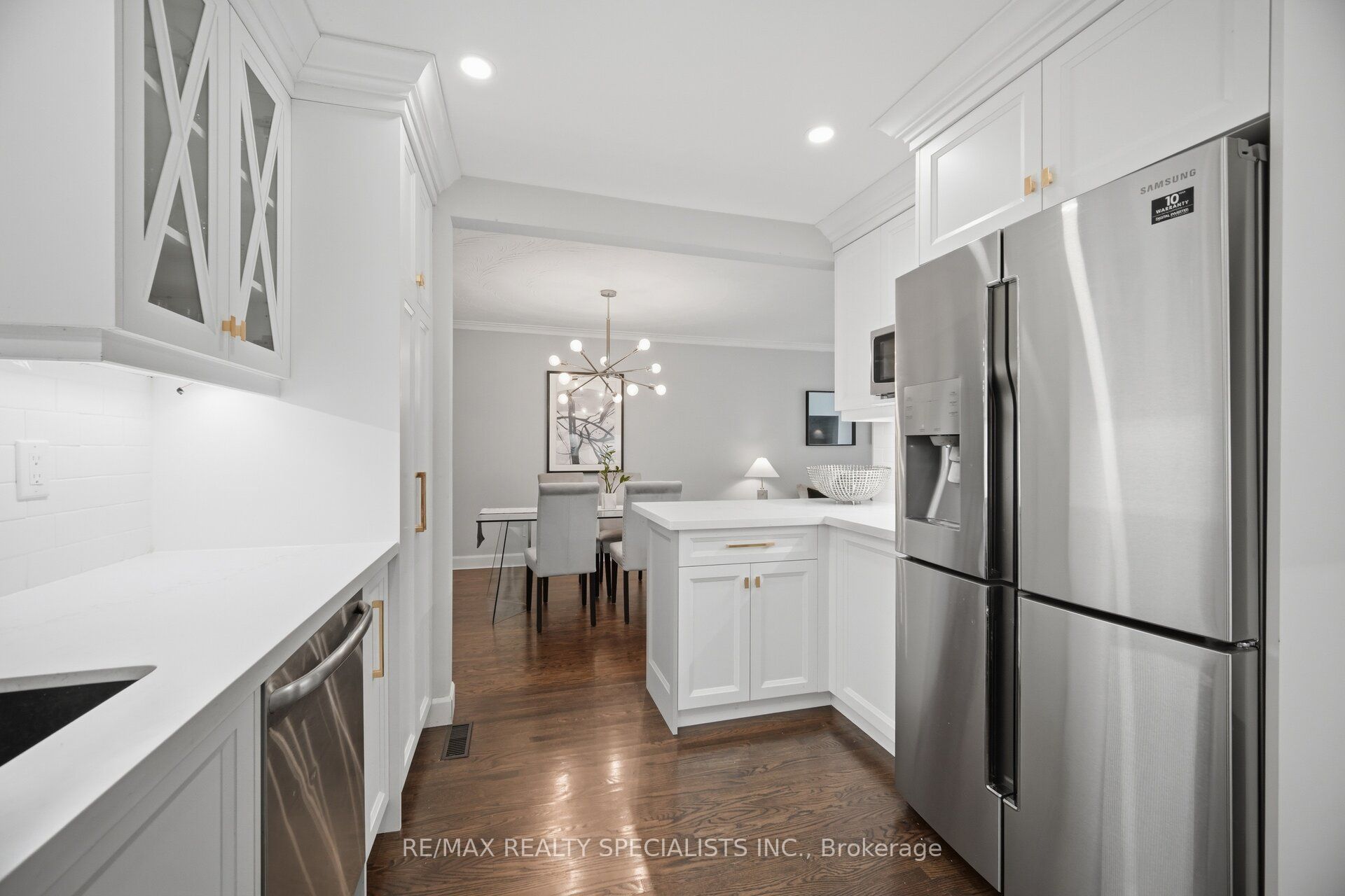 89 Alhart Drive, Toronto, ON M9V 2N6 photo 4