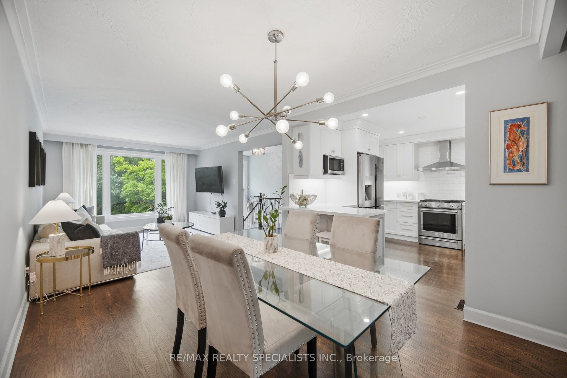 89 Alhart Drive, Toronto, ON M9V 2N6 photo 5