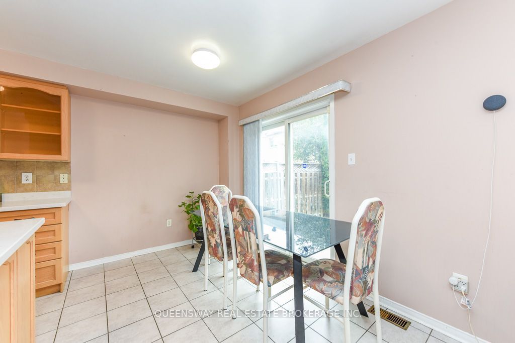 46 Thunderbird Trail, Brampton, ON L6R 2T3 photo 3
