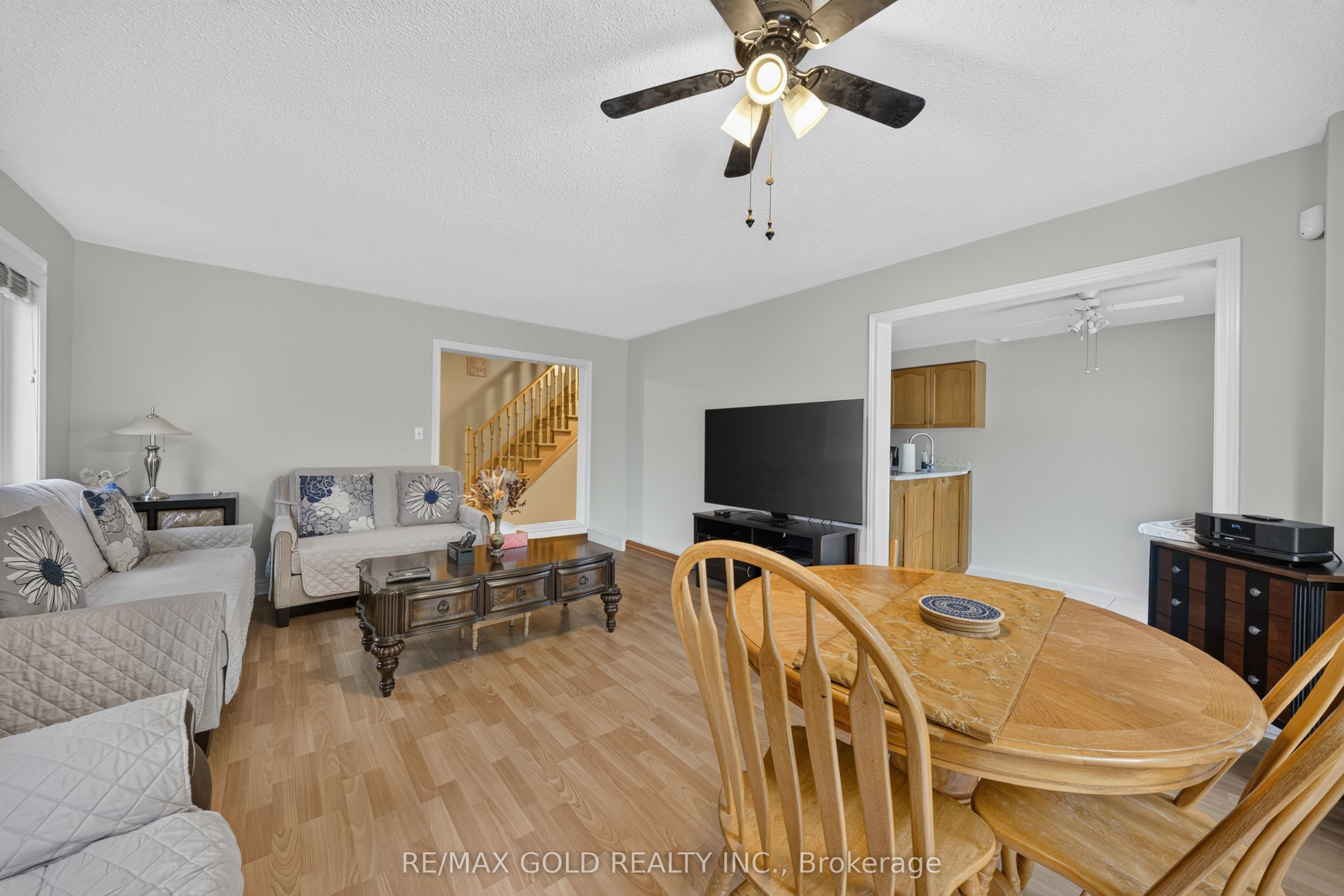 142 Pressed Brick Drive, Brampton, ON L6V 4K6 photo 5