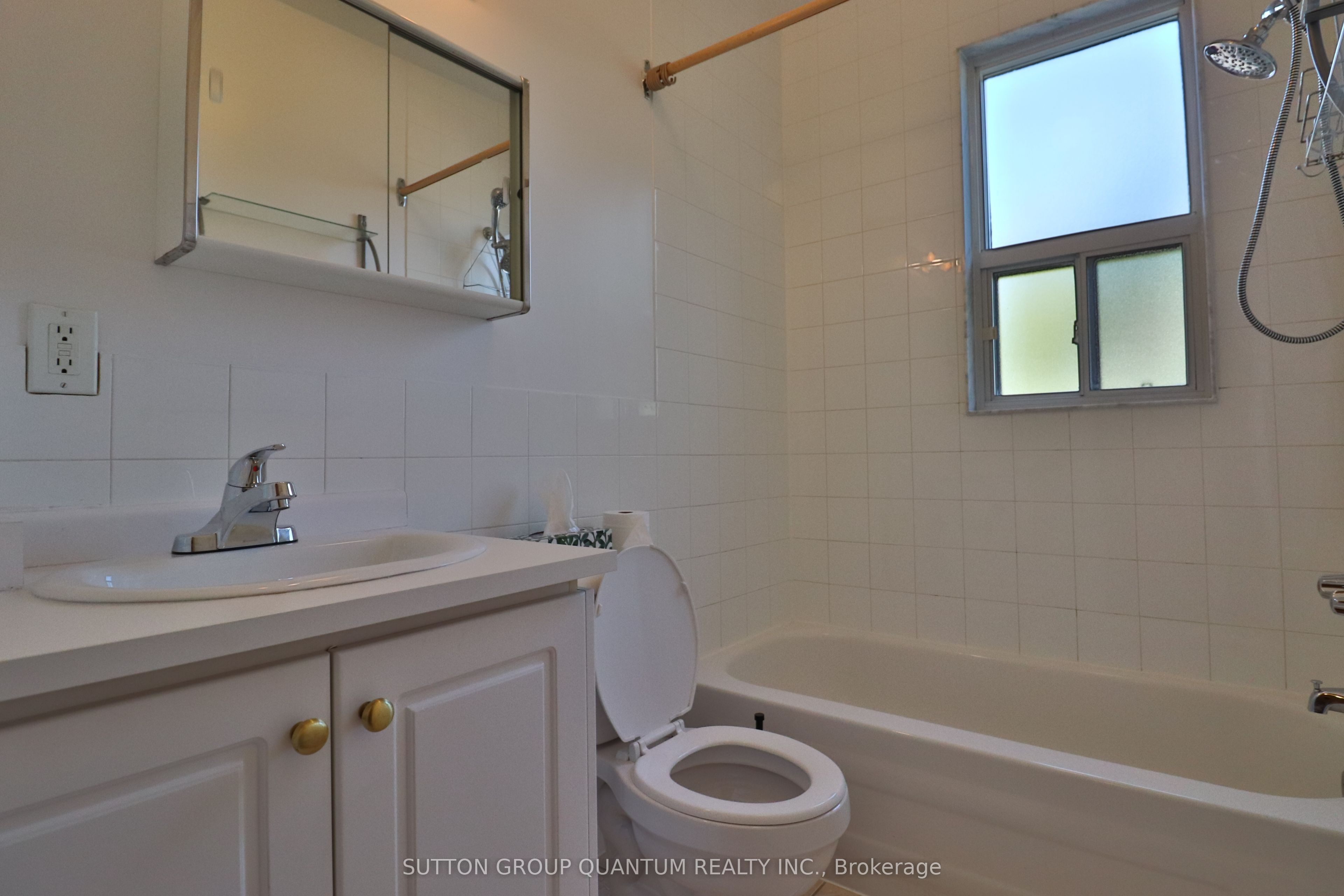 881 Lansdowne Avenue 2ND FLR, Toronto, ON M6H 3Z2 photo 5