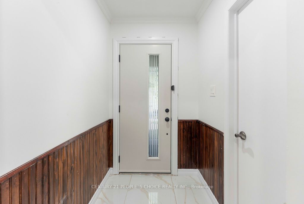 4053 Trapper Crescent, Mississauga, ON L5L 3A7 photo 3