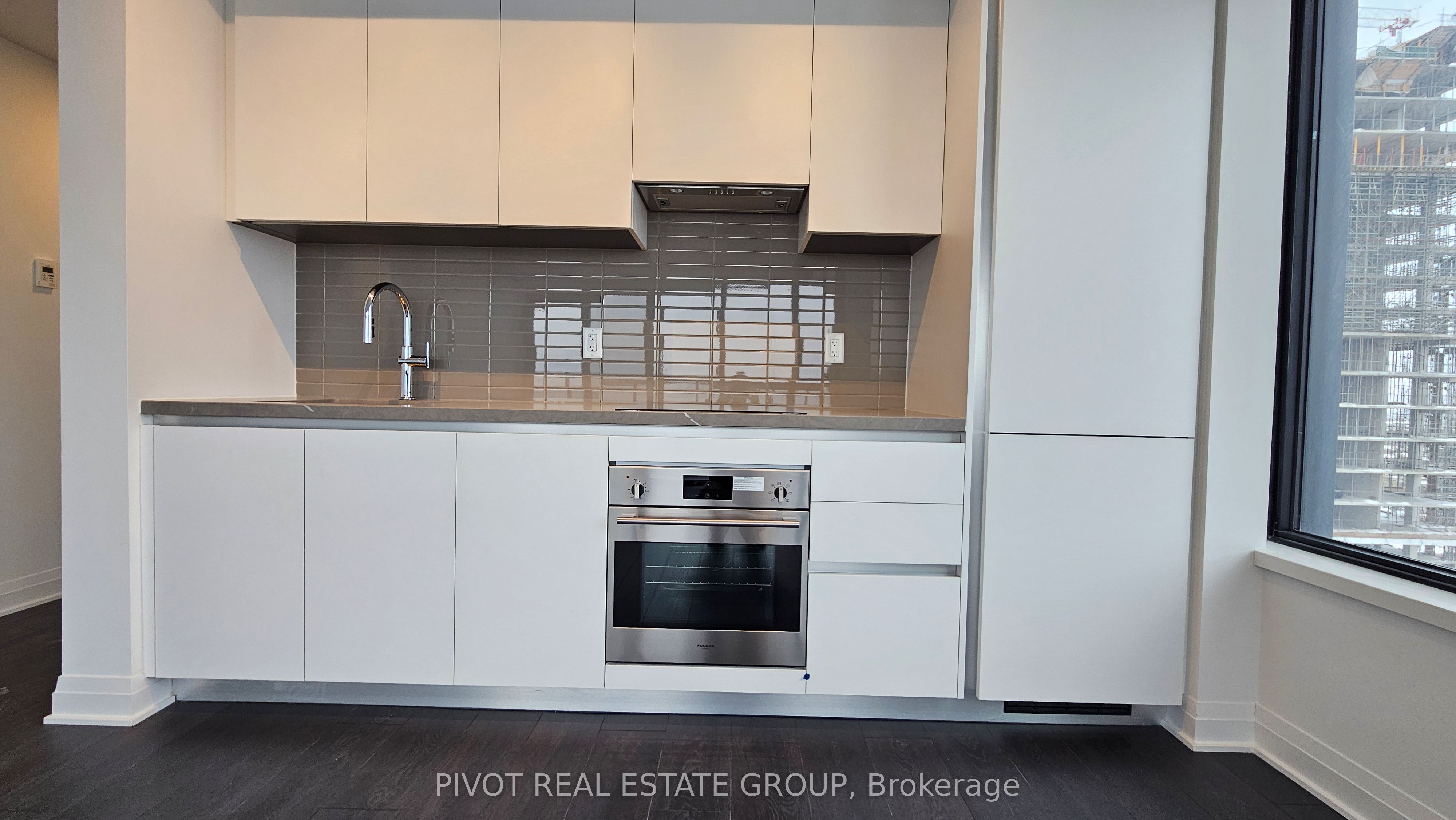 4015 The Exchange Street 2902, Mississauga, ON L5B 0N9 photo 3