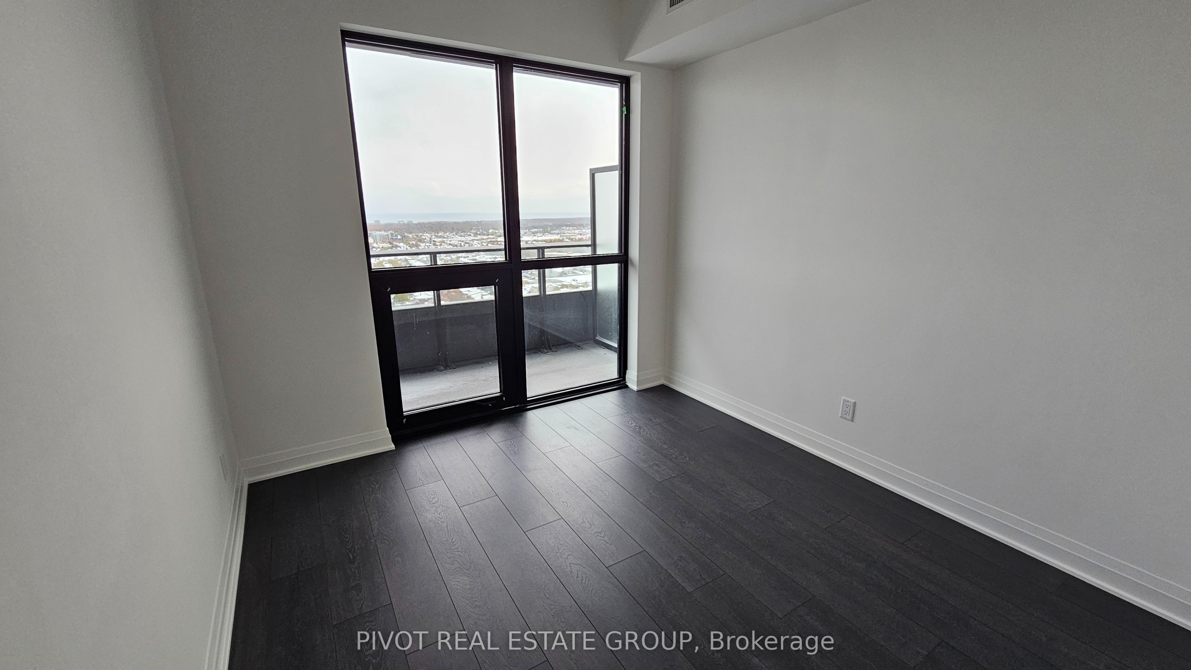 4015 The Exchange Street 2902, Mississauga, ON L5B 0N9 photo 4