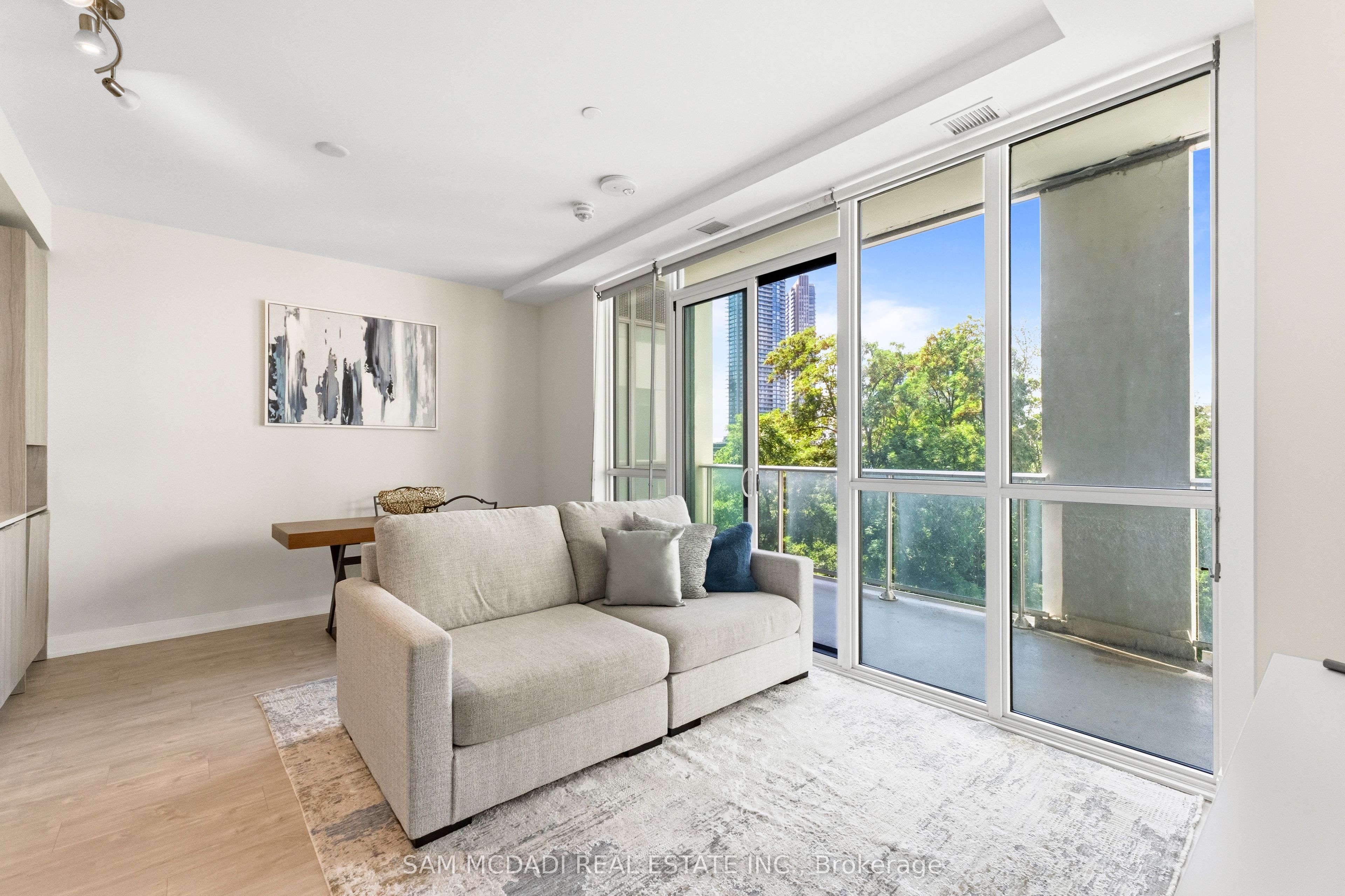70 Annie Craig Drive 414, Toronto, ON M8V 0G2 photo 3