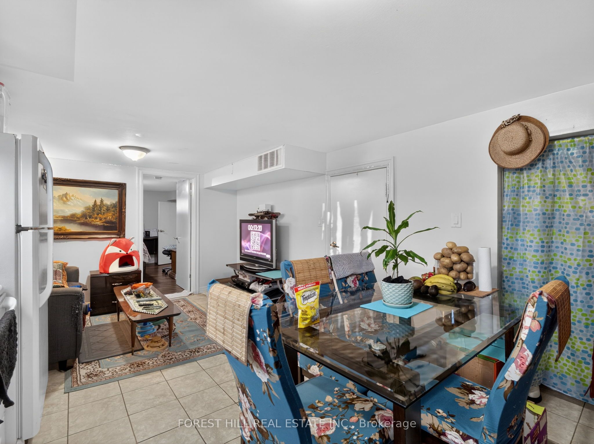 114 Regent Road, Toronto, ON M3K 1H4 photo 3