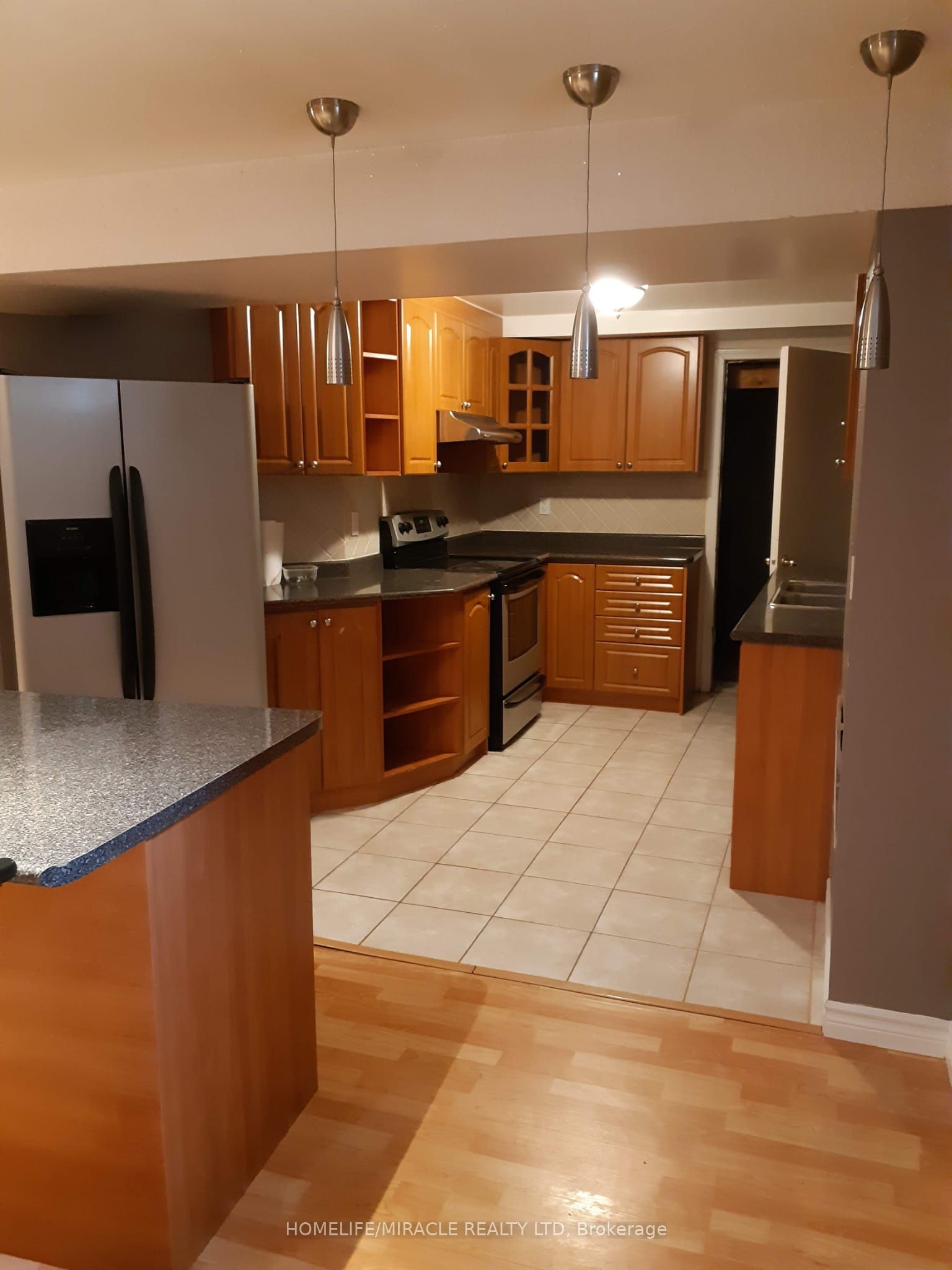 21 Mario Street, Brampton, ON L6P 1N1 photo 4