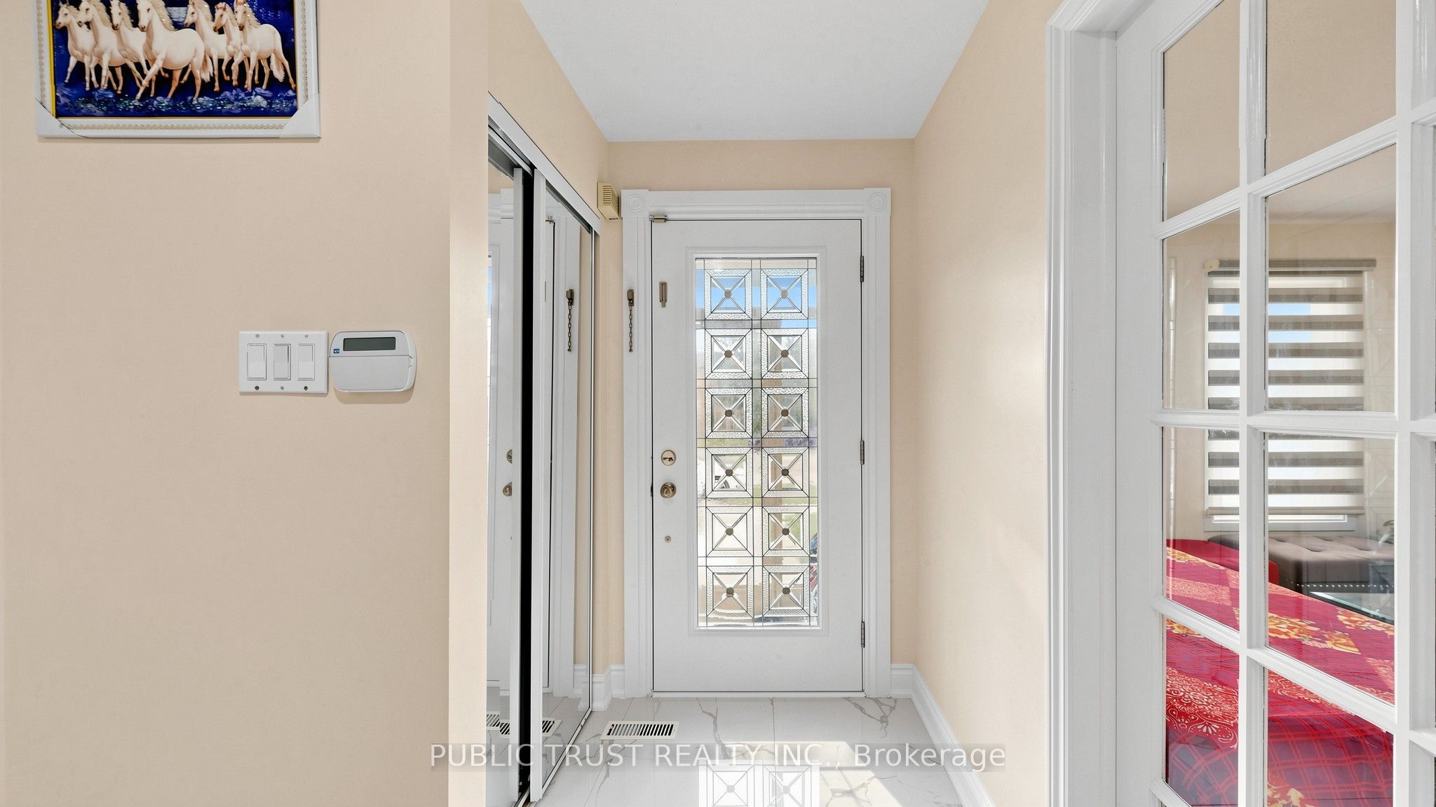 27 Mackay Street S, Brampton, ON L6S 3P8 photo 3
