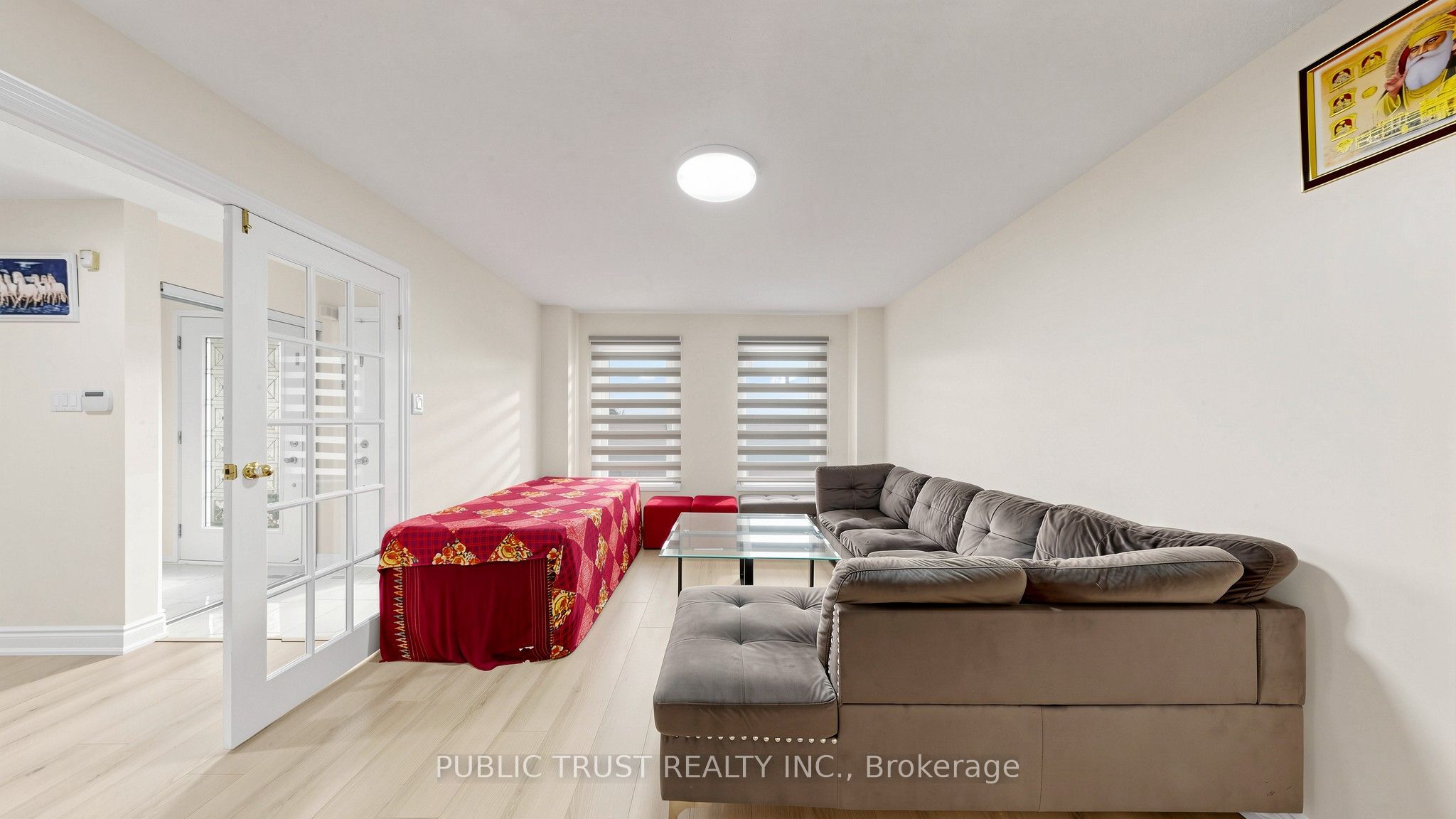 27 Mackay Street S, Brampton, ON L6S 3P8 photo 5